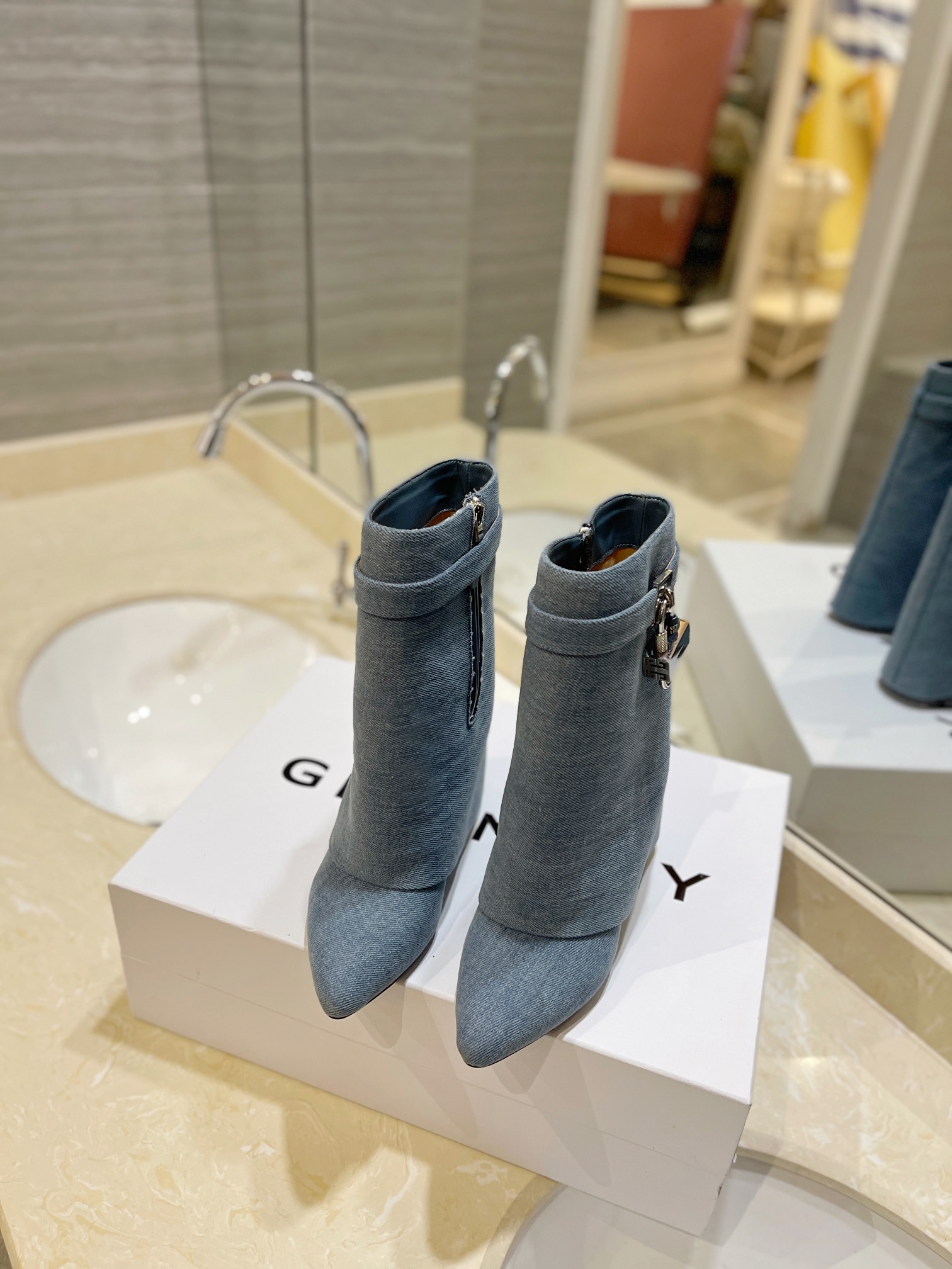 [TOP] GIVENCHY Denim Height Heel Short Boots - Blue