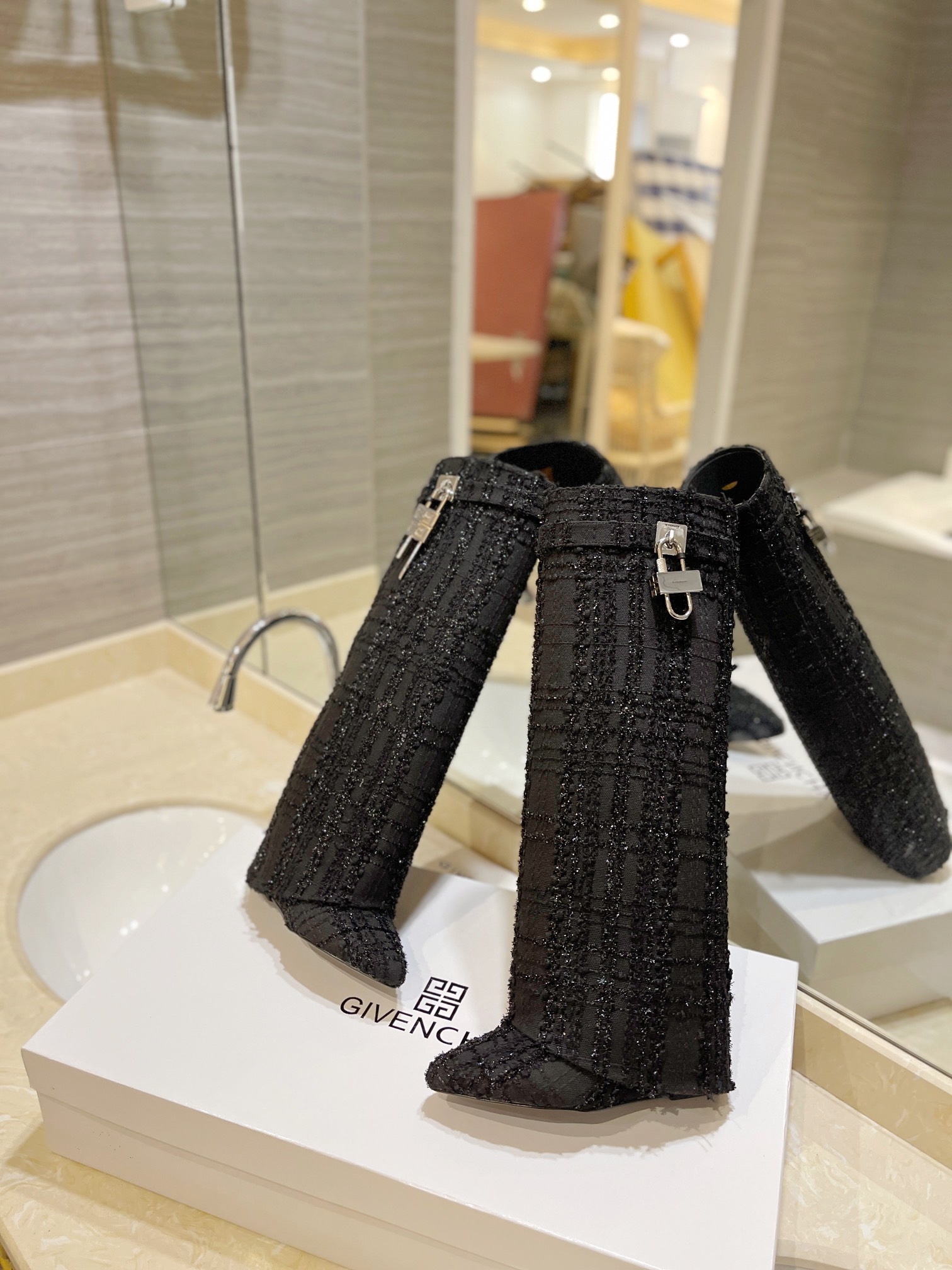 [TOP] GIVENCHY Jacquard Plaid Fabric Height Heel Long Boots - Black