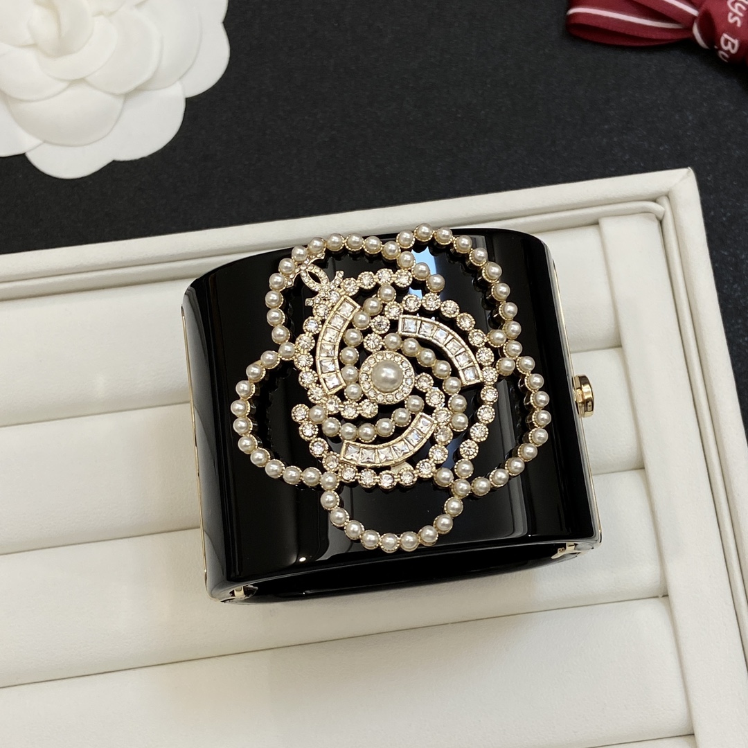 [TOP] CHANEL Bracelet - Black