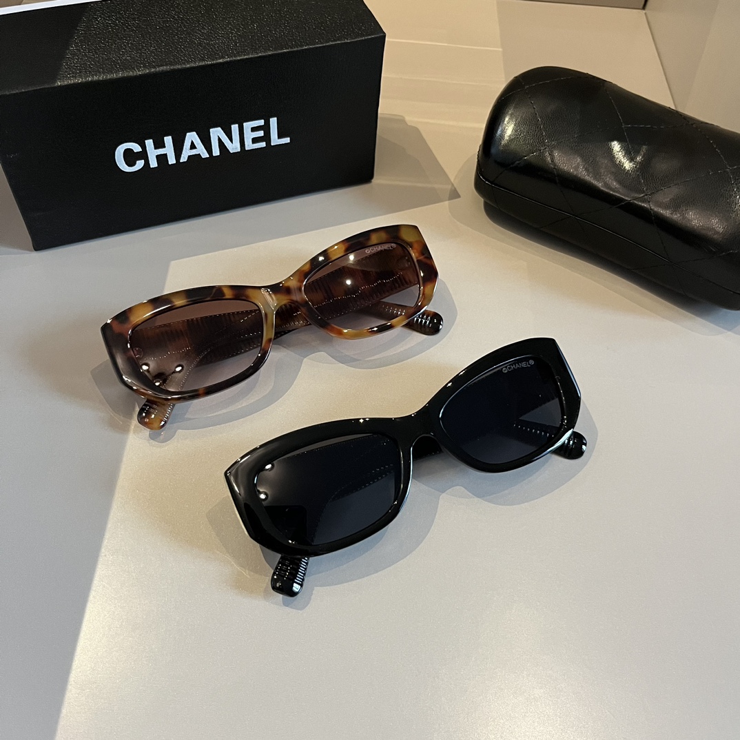 [TOP] CHANEL Sunglasses - 3 Colors