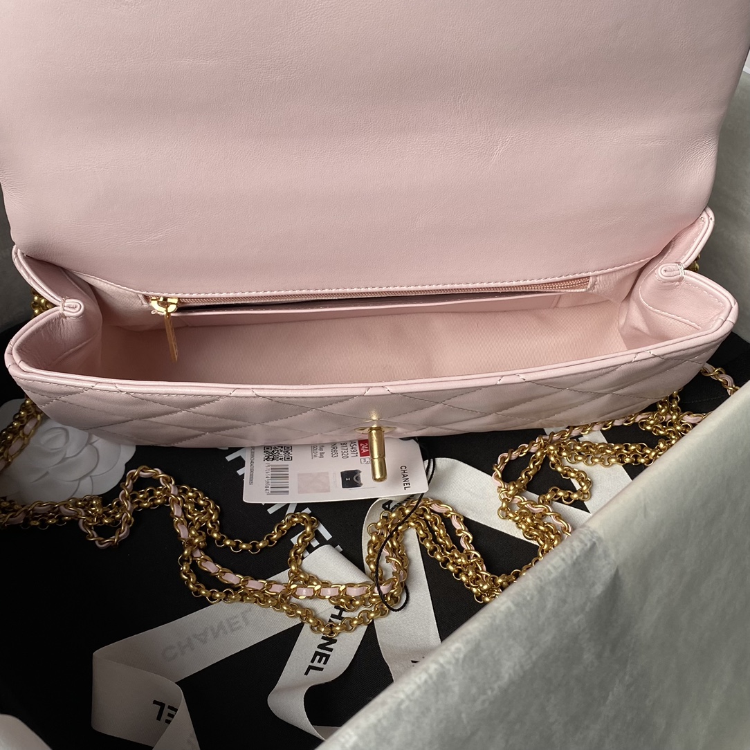 [TOP] CHANEL Flab Bag Lambskin 15×26×7cm - Pink & GHW