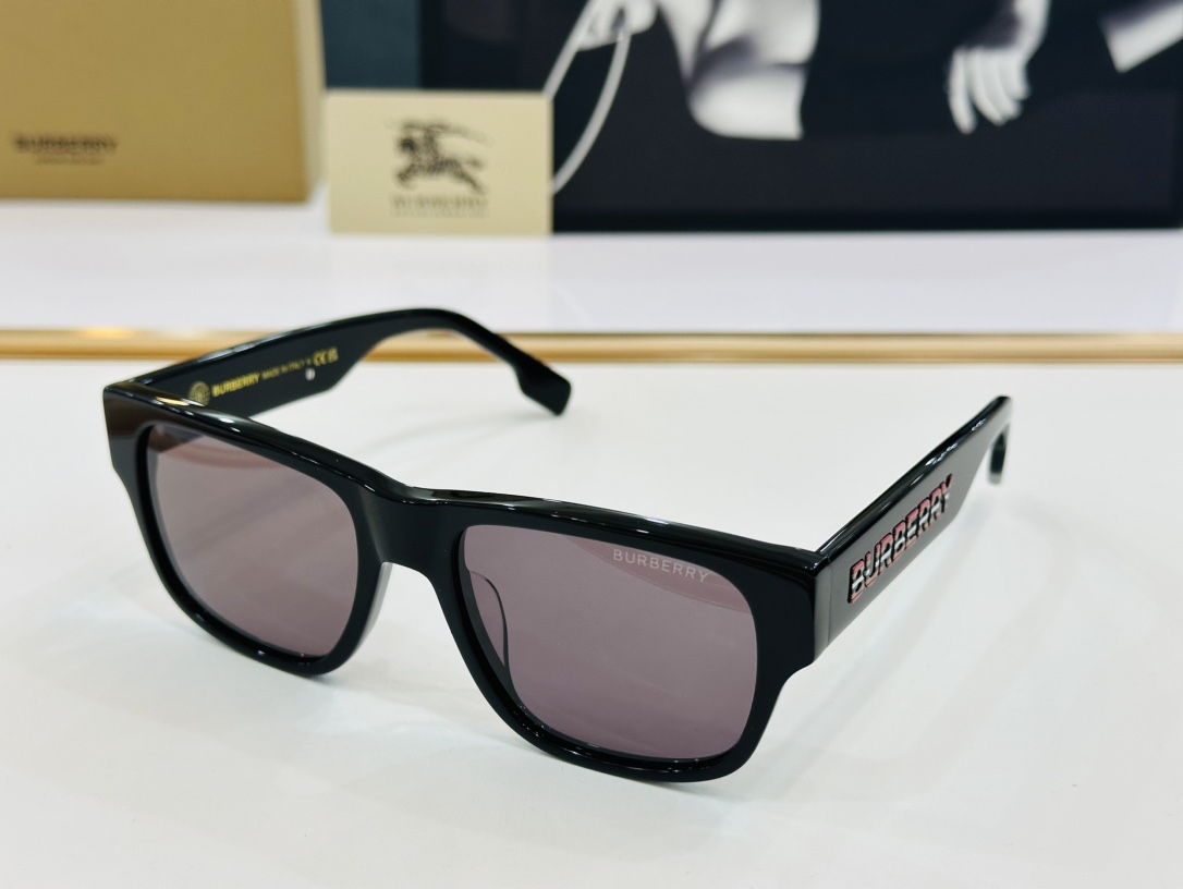 [TOP] BURBERRY Sunglasses - 7 Colors