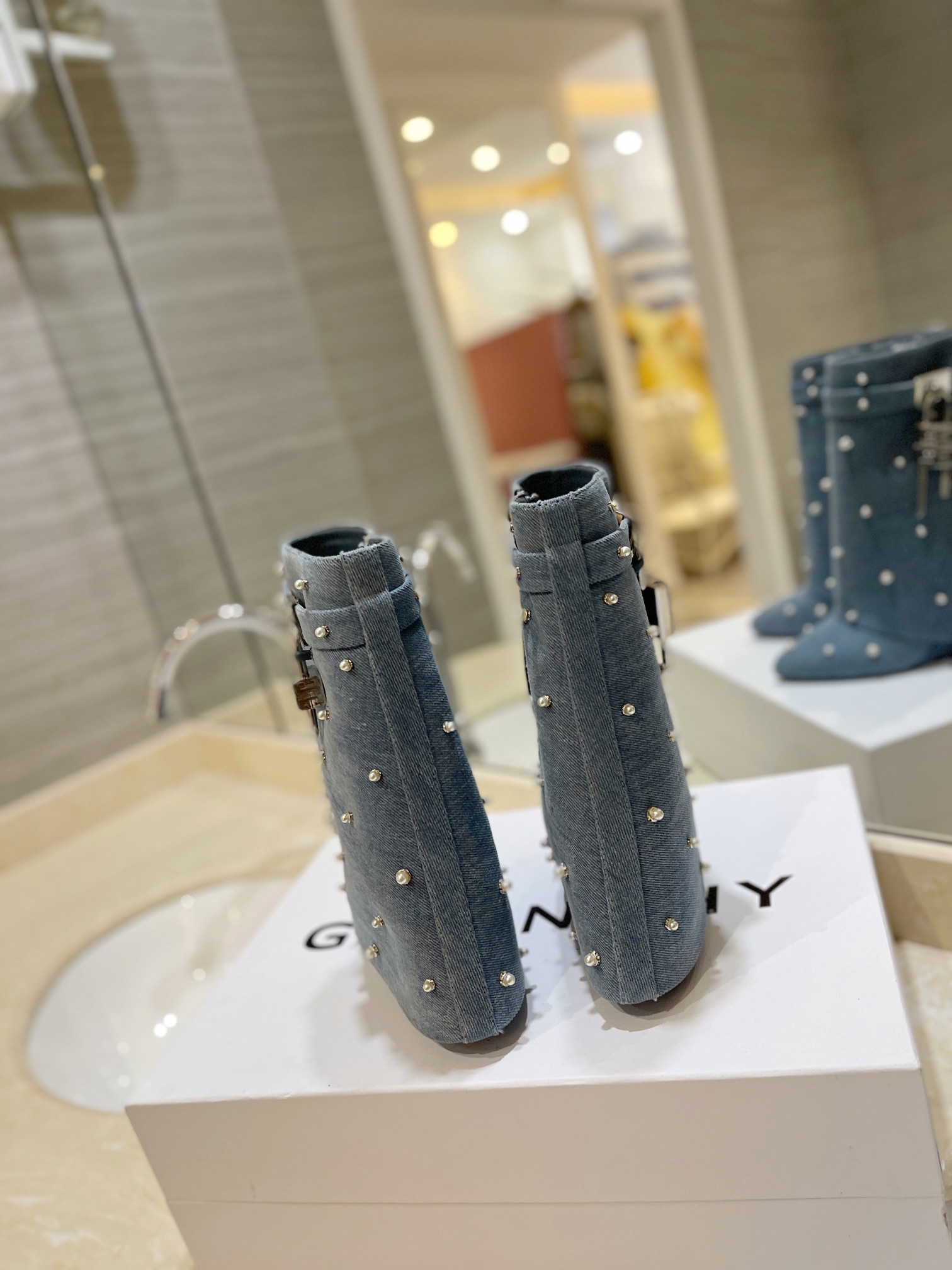 [TOP] GIVENCHY Denim Height Heel Short Boots - Blue