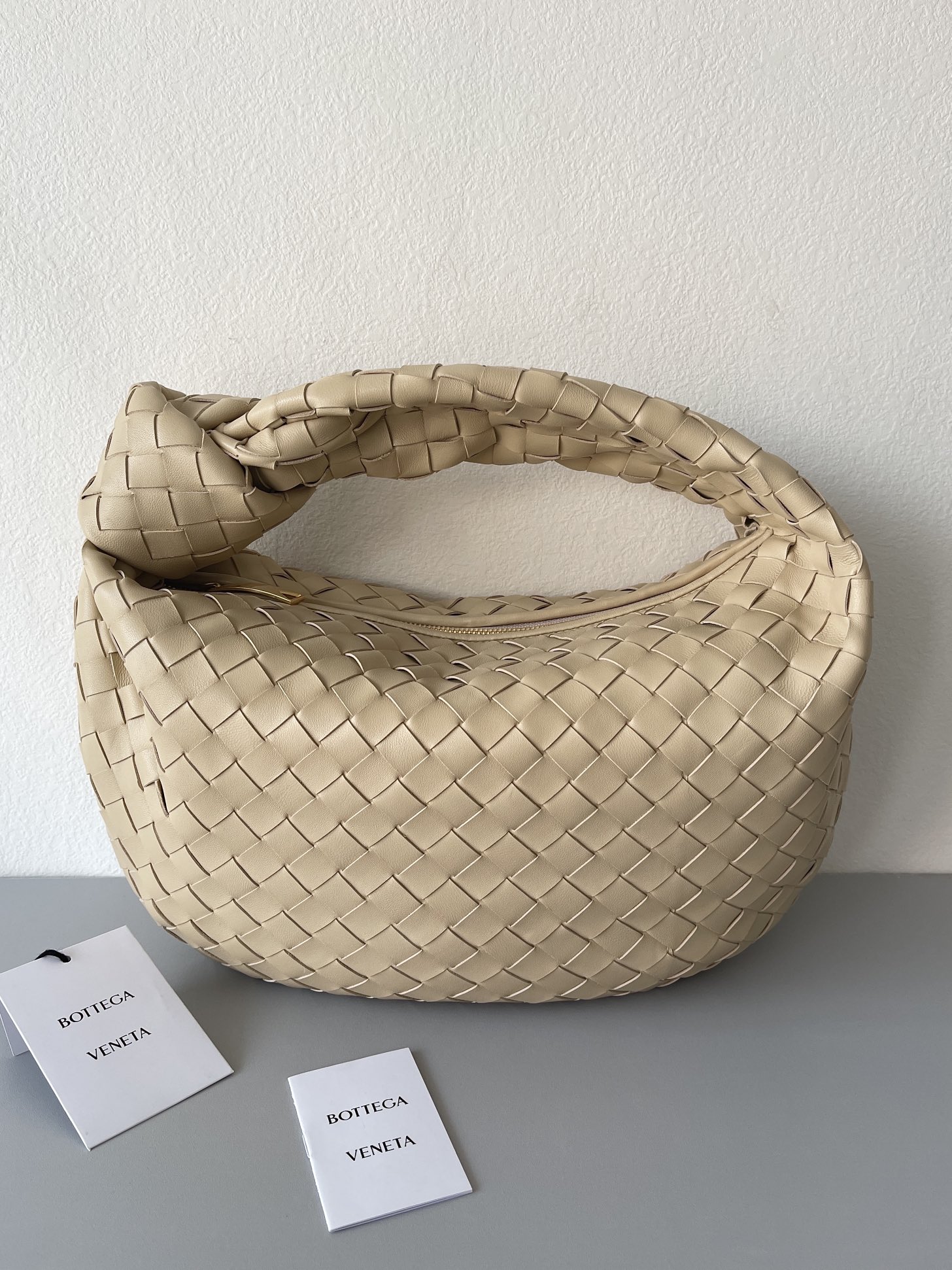 [TOP] Bottega Veneta BV Jodie Bag Teen 36x21x13cm - Beige