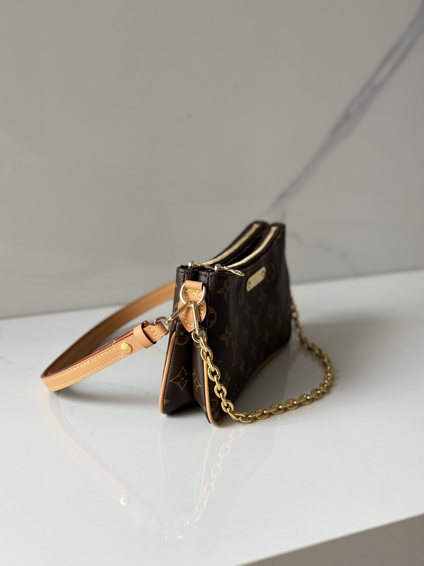 [TOP] Louis Vuitton LV Liv Pochette Bag 9.6 x 5.3 x 2.6cm - Monogram