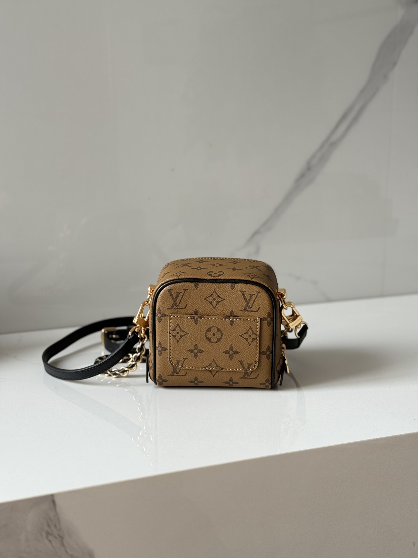 [TOP] Louis Vuitton LV Just In Case Bag 13 x 14 x 11.5 cm - Brown
