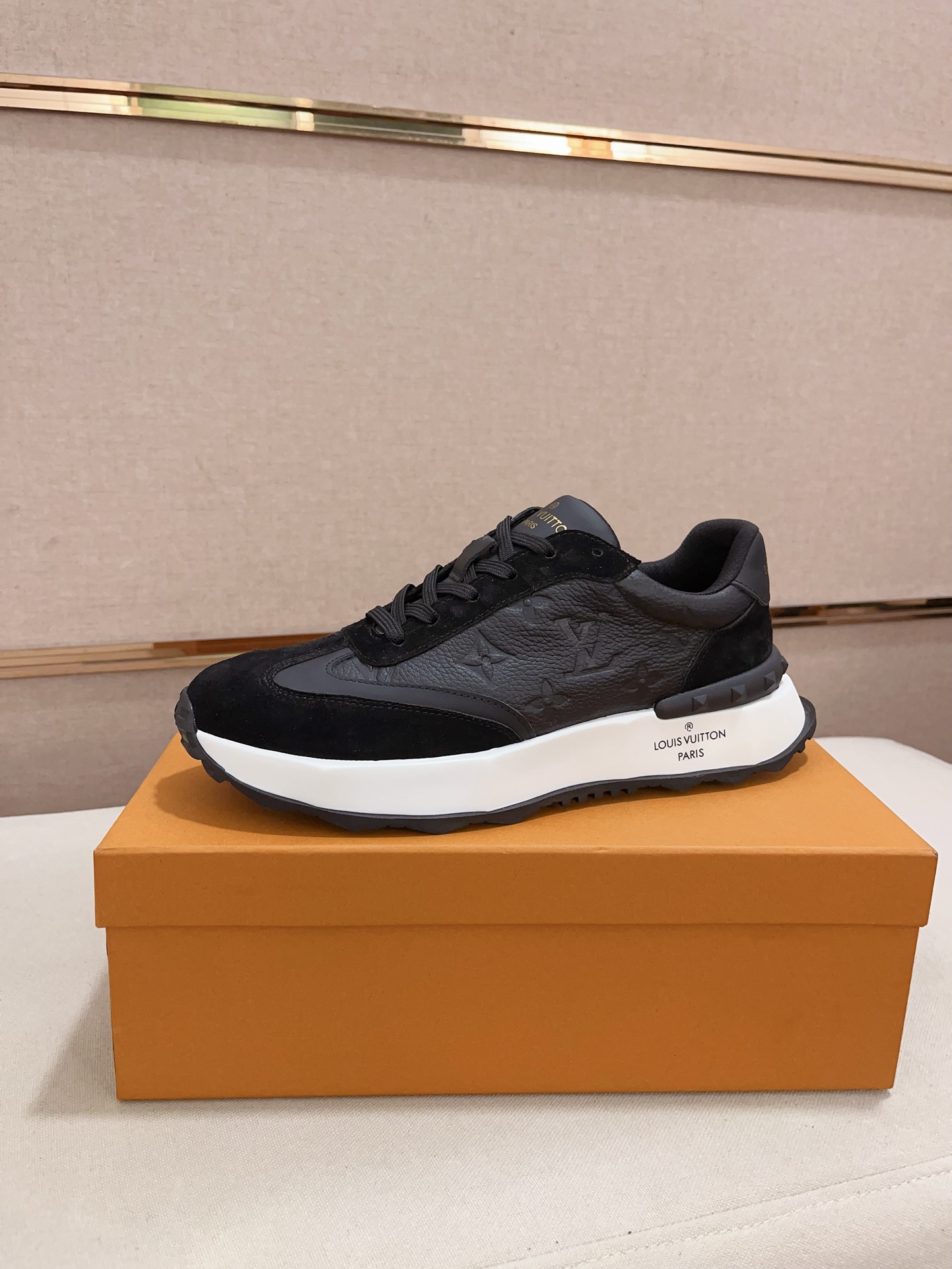 [TOP] Louis Vuitton LV New Casual Men's Shoes - 2 Colors