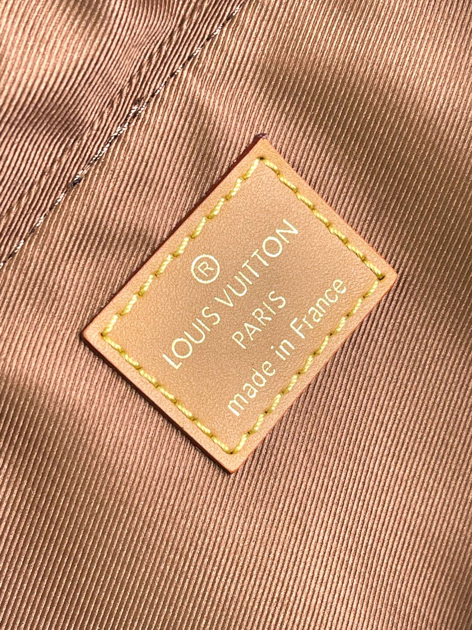 [TOP] Louis Vuitton LV Montsouris Backpack  32 x 40 x 19 cm-Brown