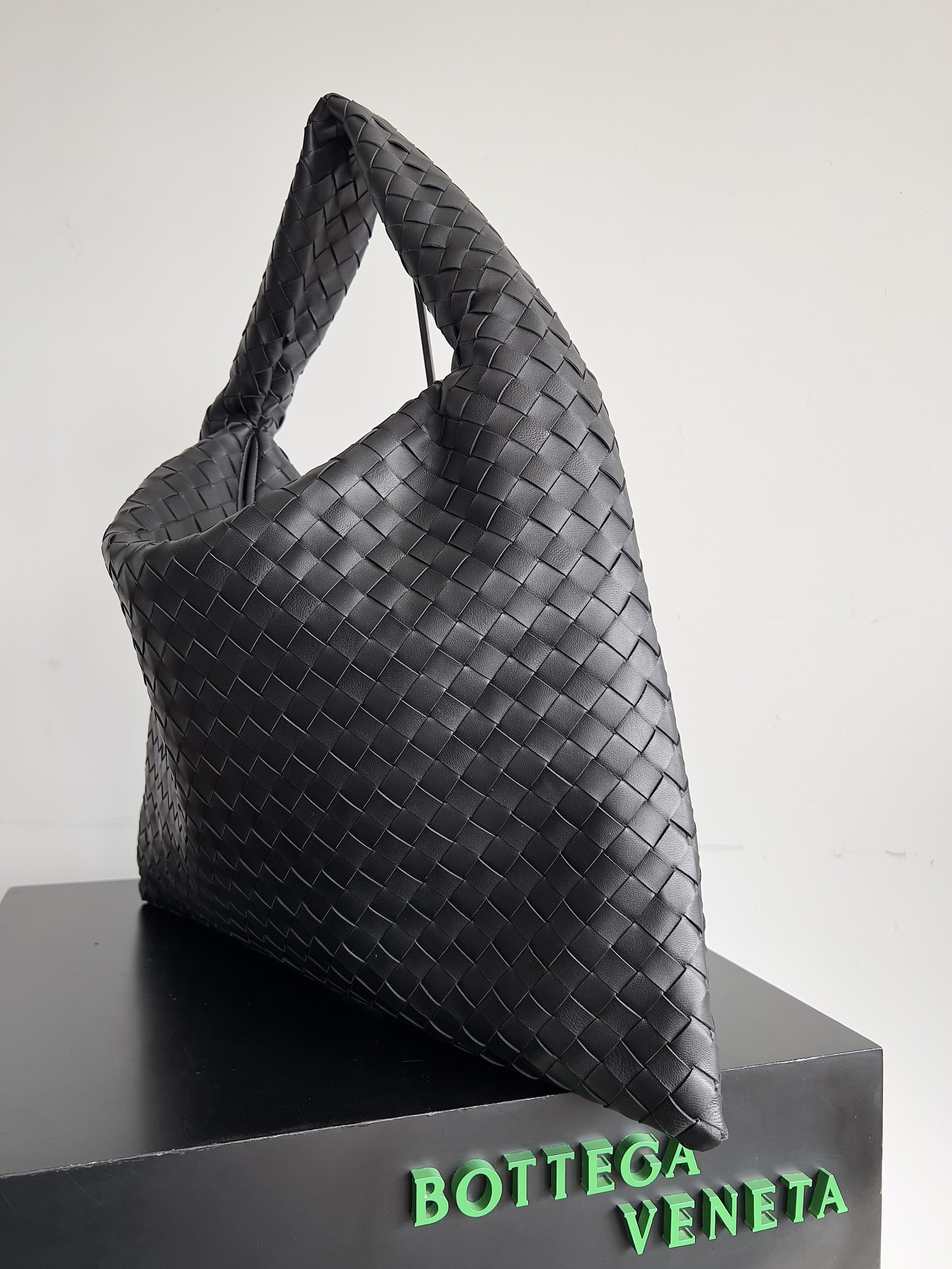 [TOP] Bottega Veneta BV Large Hop Bag 53x24x13 cm - Black