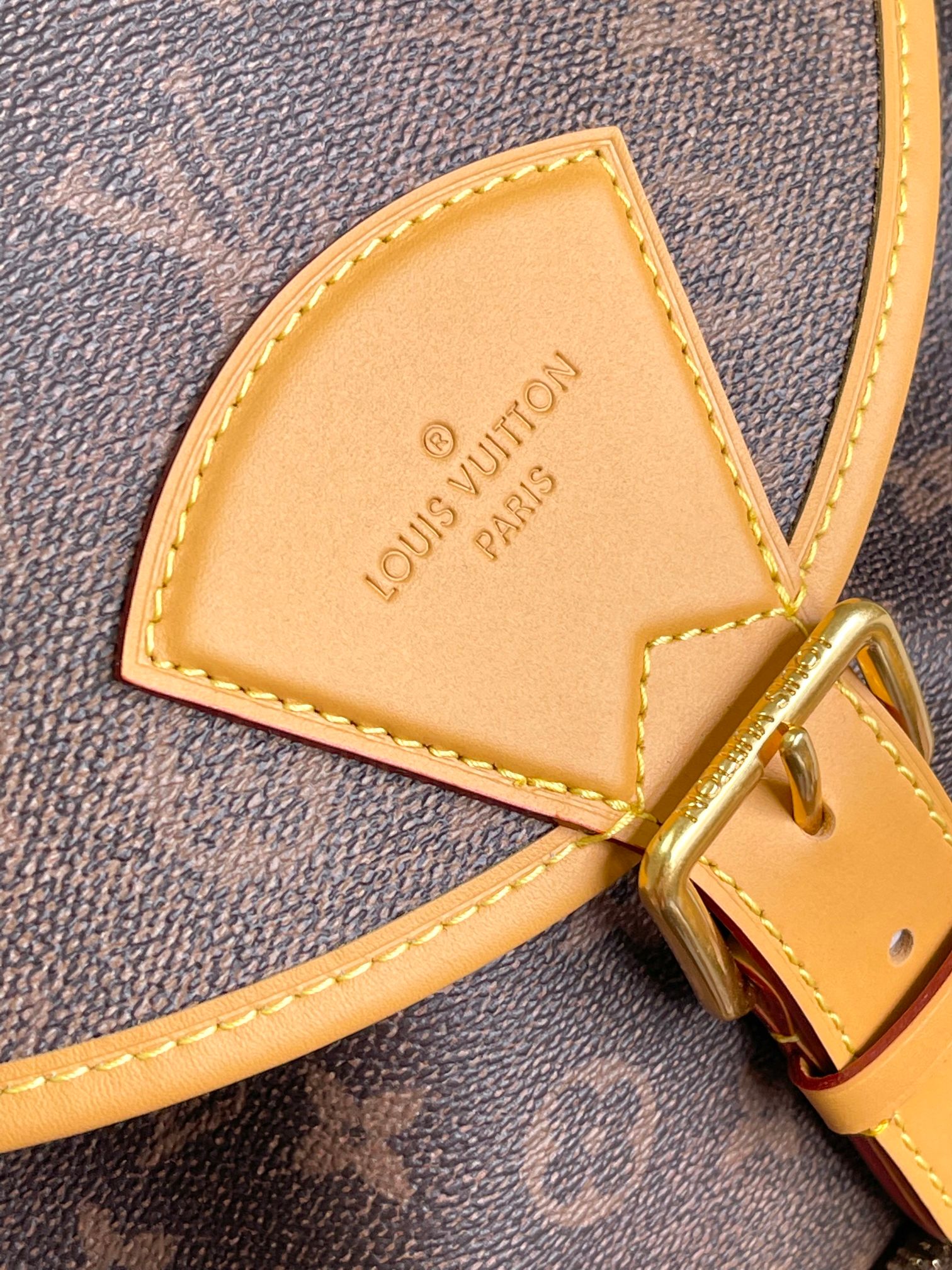 [TOP] Louis Vuitton LV Montsouris Backpack  32 x 40 x 19 cm-Brown