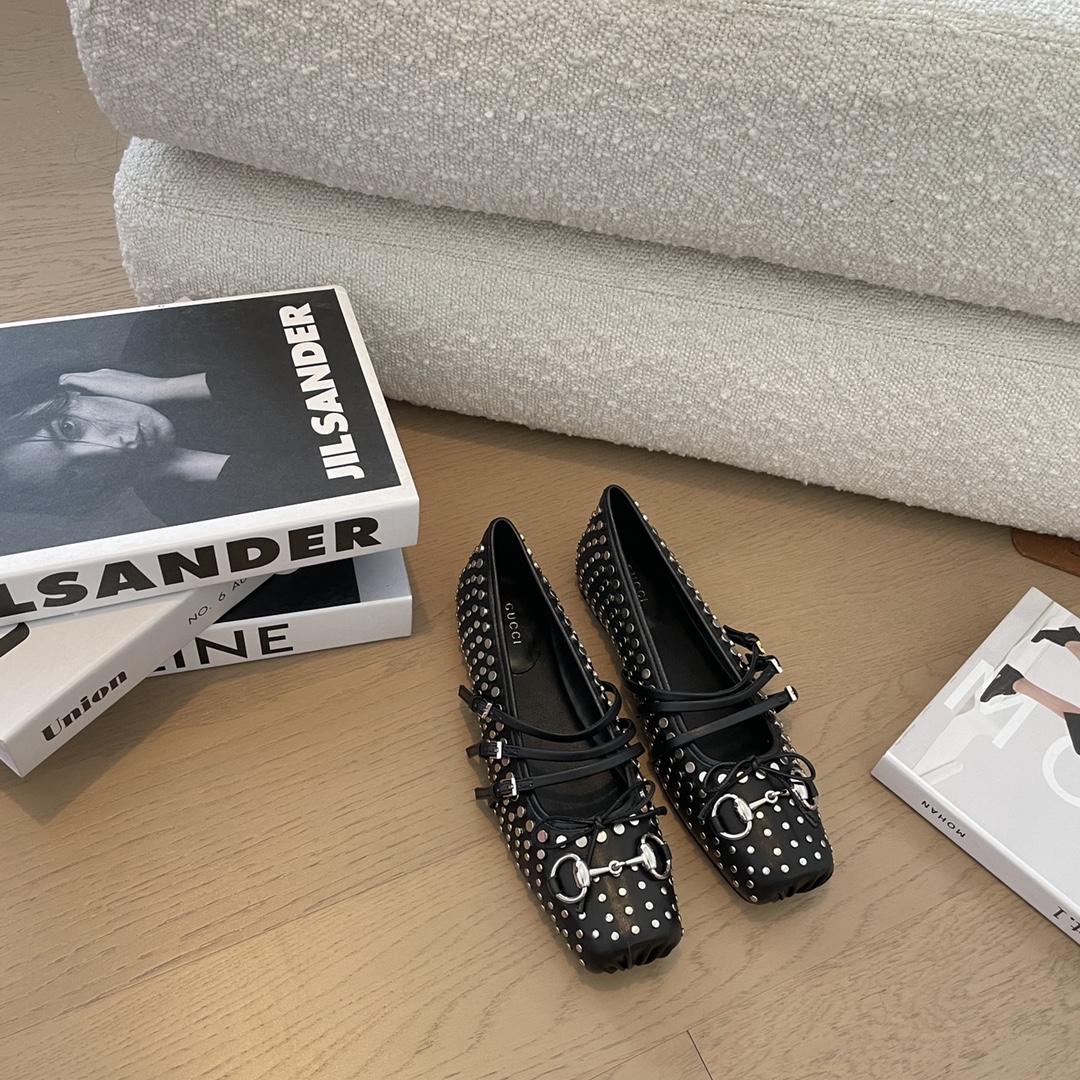 [TOP] GUCCI Sabato Lambskin Horsebit Mary Jane Shoes with Three Strap - 2 Color