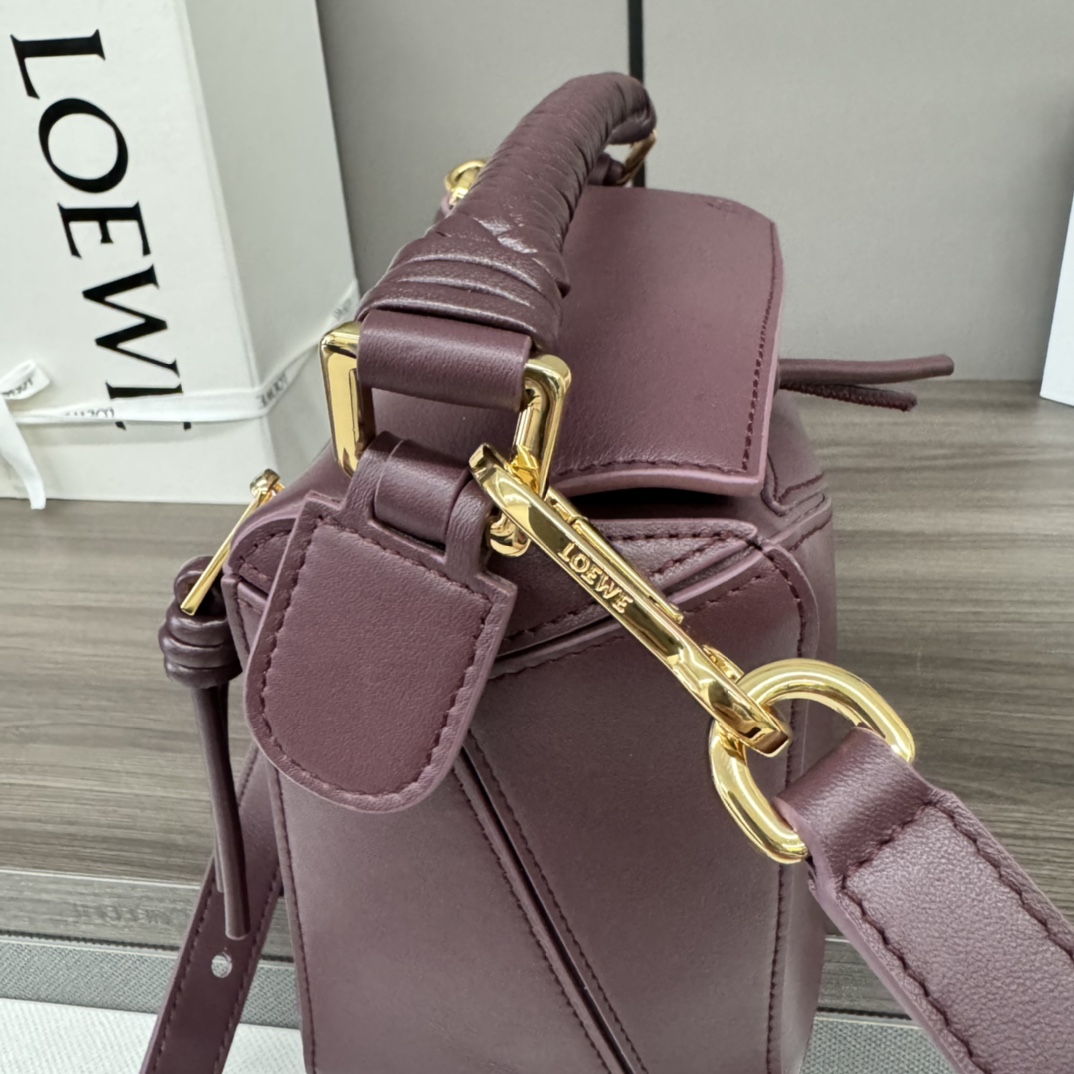 [TOP] LOEWE Puzzle Small Shopping Bag 24×10.5×16cm - Burgundy
