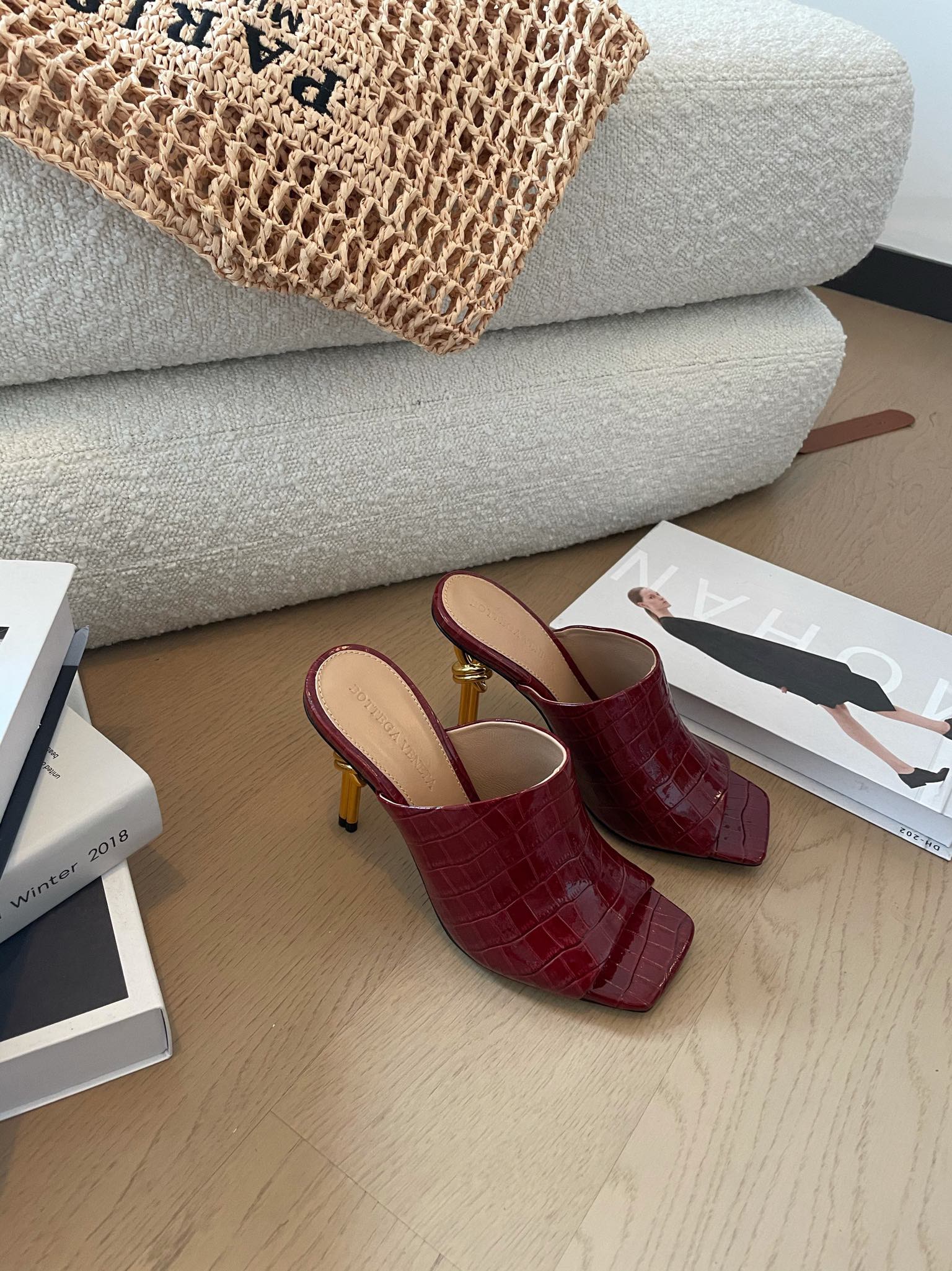 [TOP] Bottega Veneta BV Slippers with Metal Heel - 3 Color