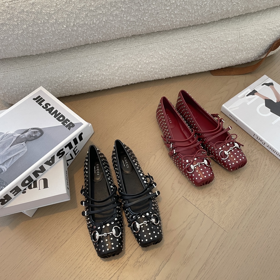 [TOP] GUCCI Sabato Lambskin Horsebit Mary Jane Shoes with Three Strap - 2 Color