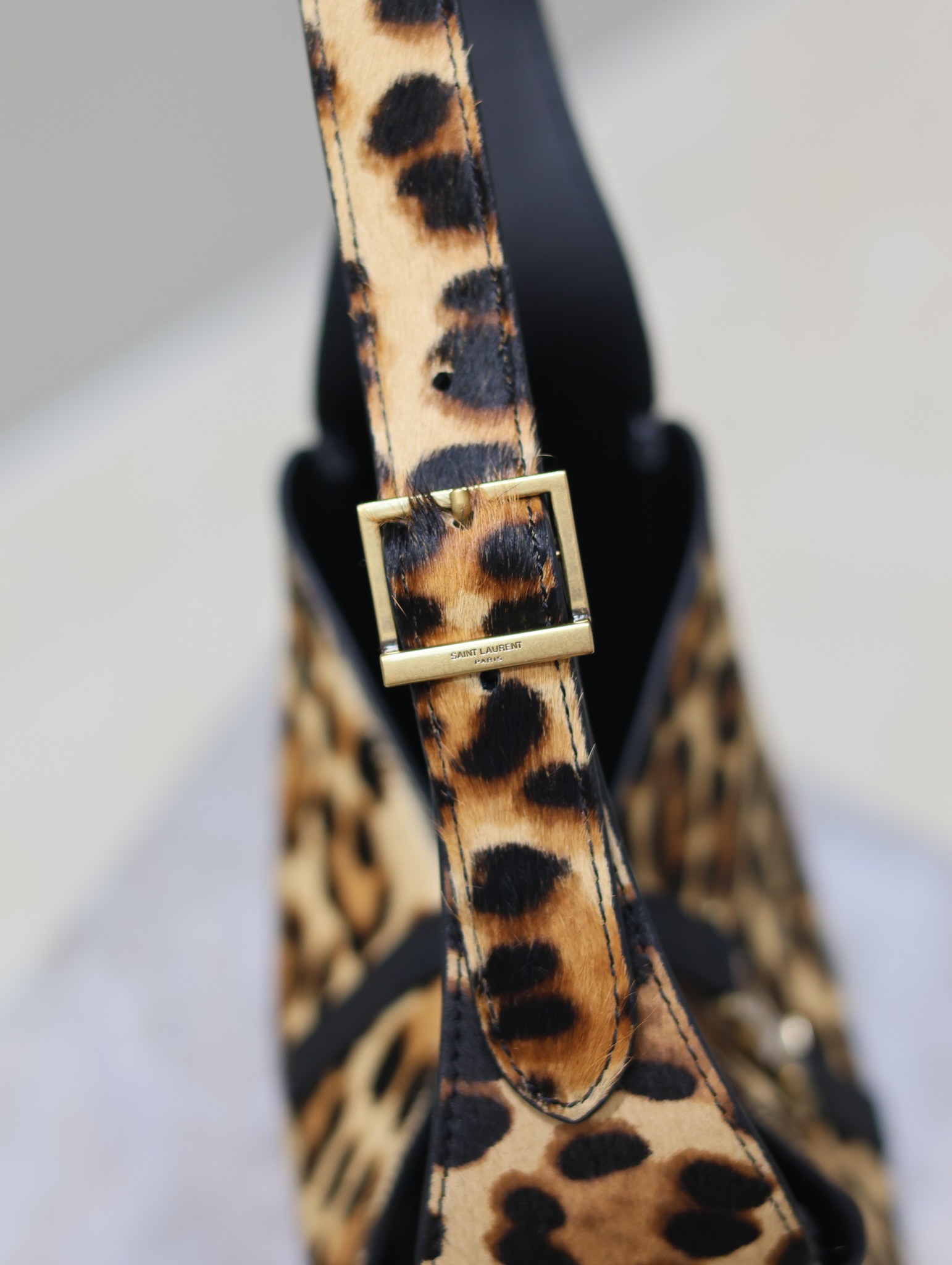 [TOP] Yves Saint Laurent YSL Le 5A7 Hobo Bag 23×22×8.5cm - Leopard&GHW