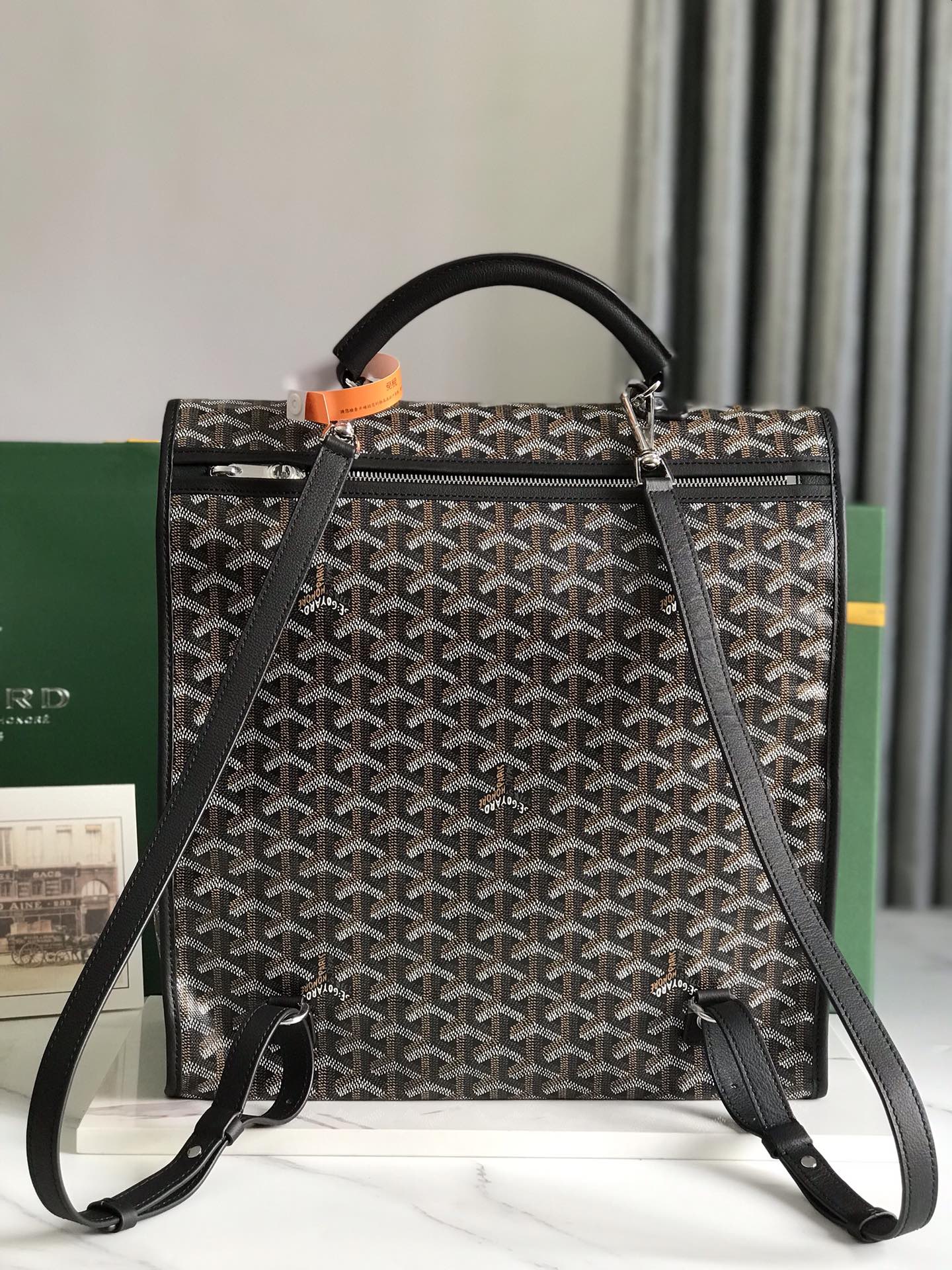 [TOP] Goyard Saint Leger Backpack - Black