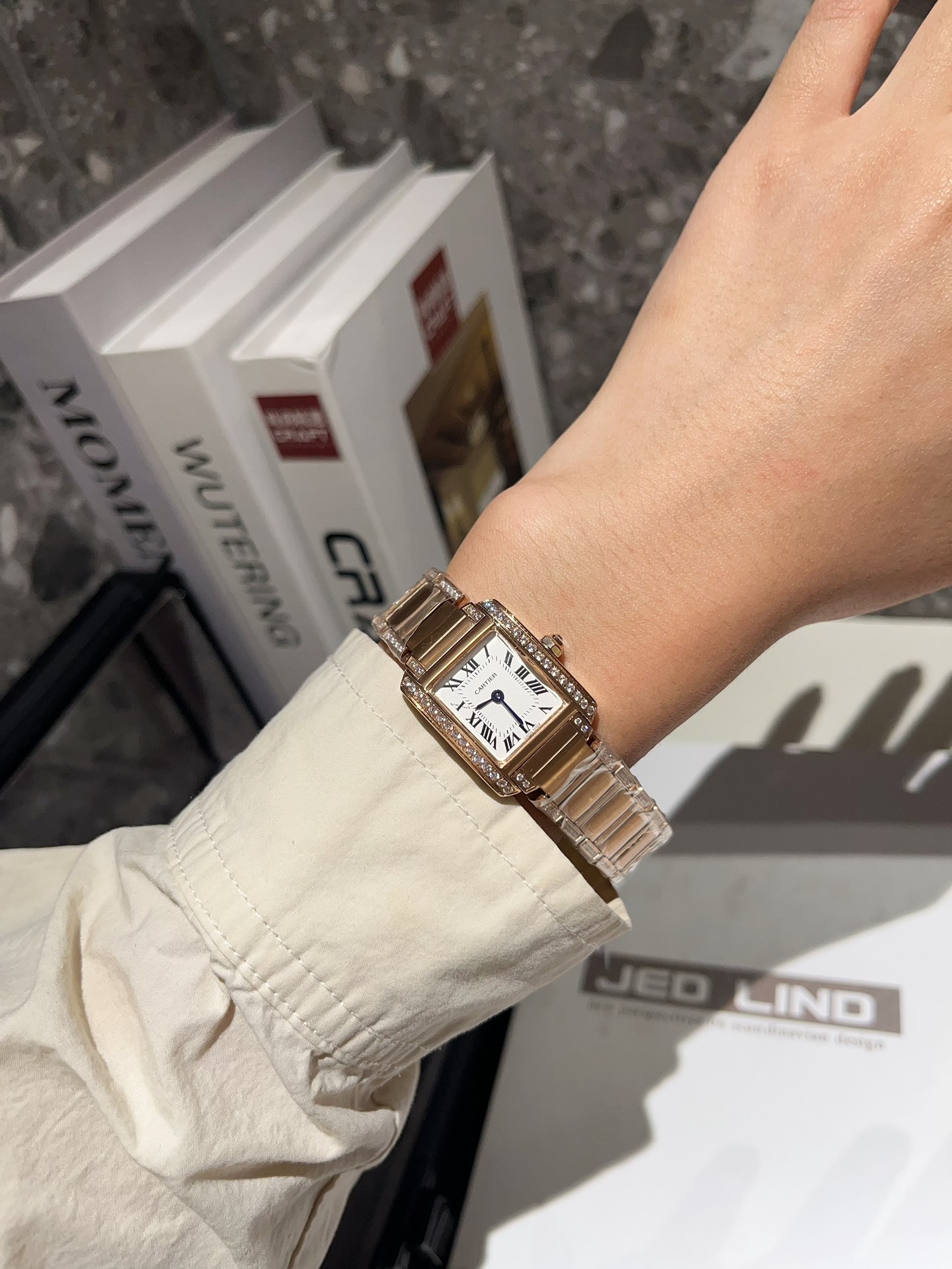 [TOP] Cartier Tank Must Watch -2 Sizes