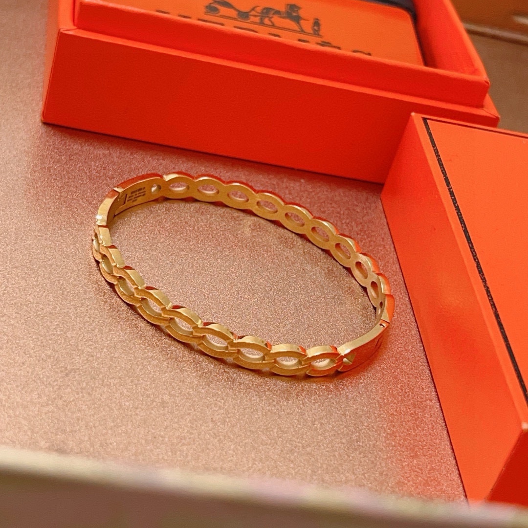 [TOP] HERMES Bracelet - Gold