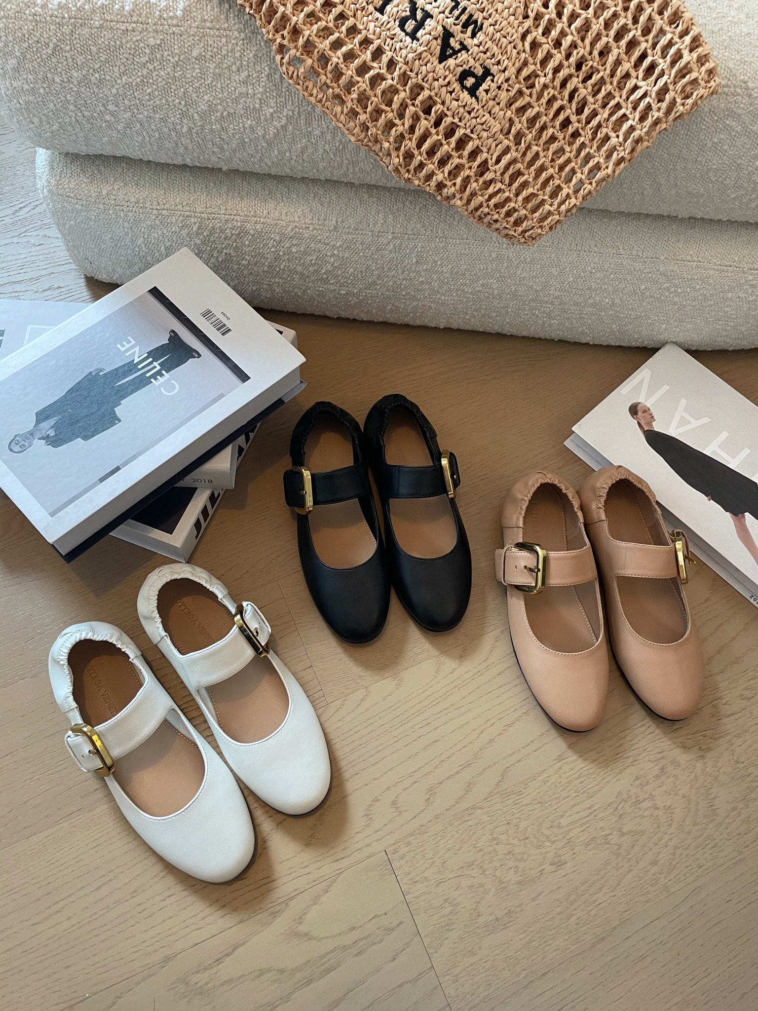 [TOP] Bottega Veneta BV Mary Jane Flats - 3 Color