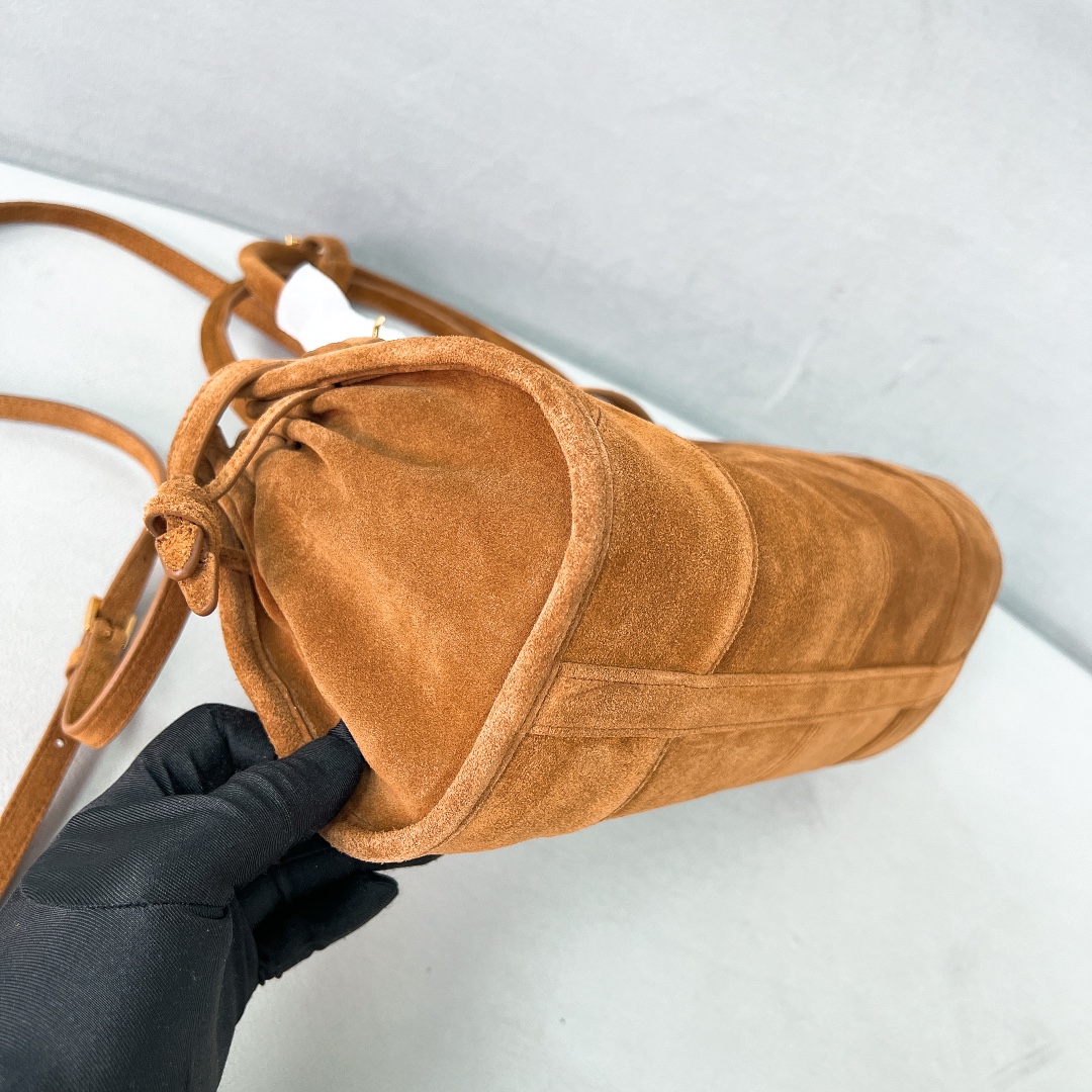 [TOP] PRADA LusSolf Bag Suede 32x15.5x12cm/38x30x12cm - 2 Size