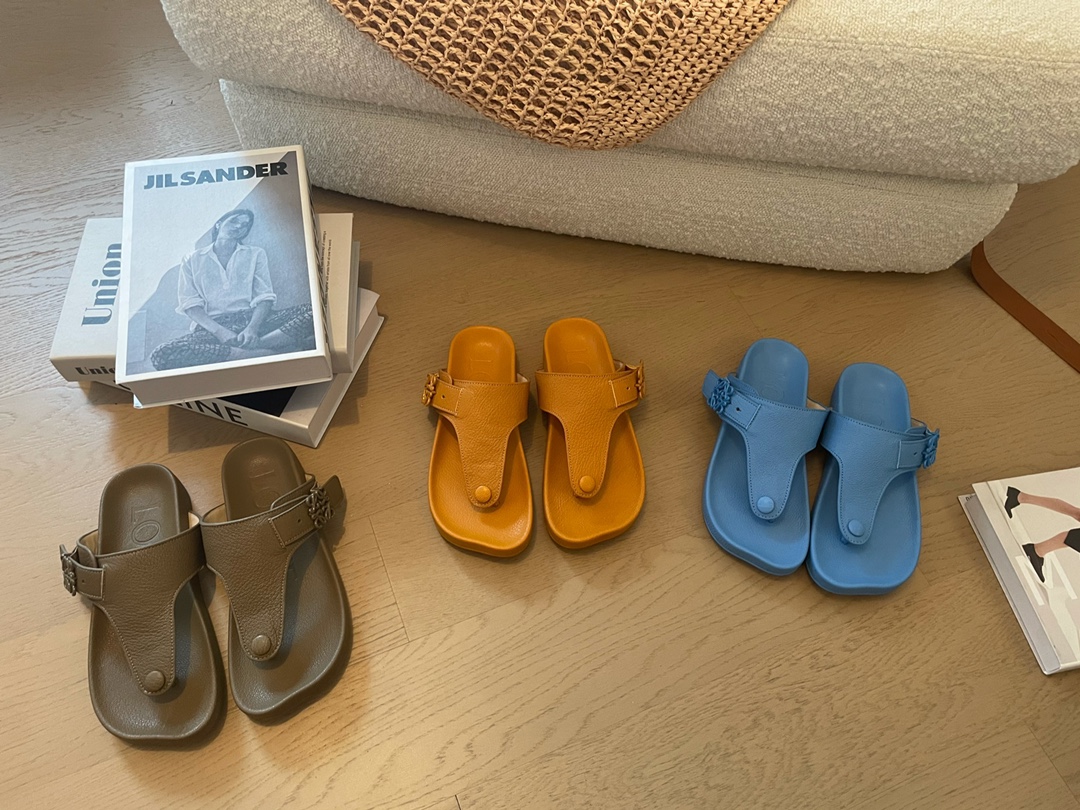 [TOP] LOEWE Flip Flops with Logo - 3 Color