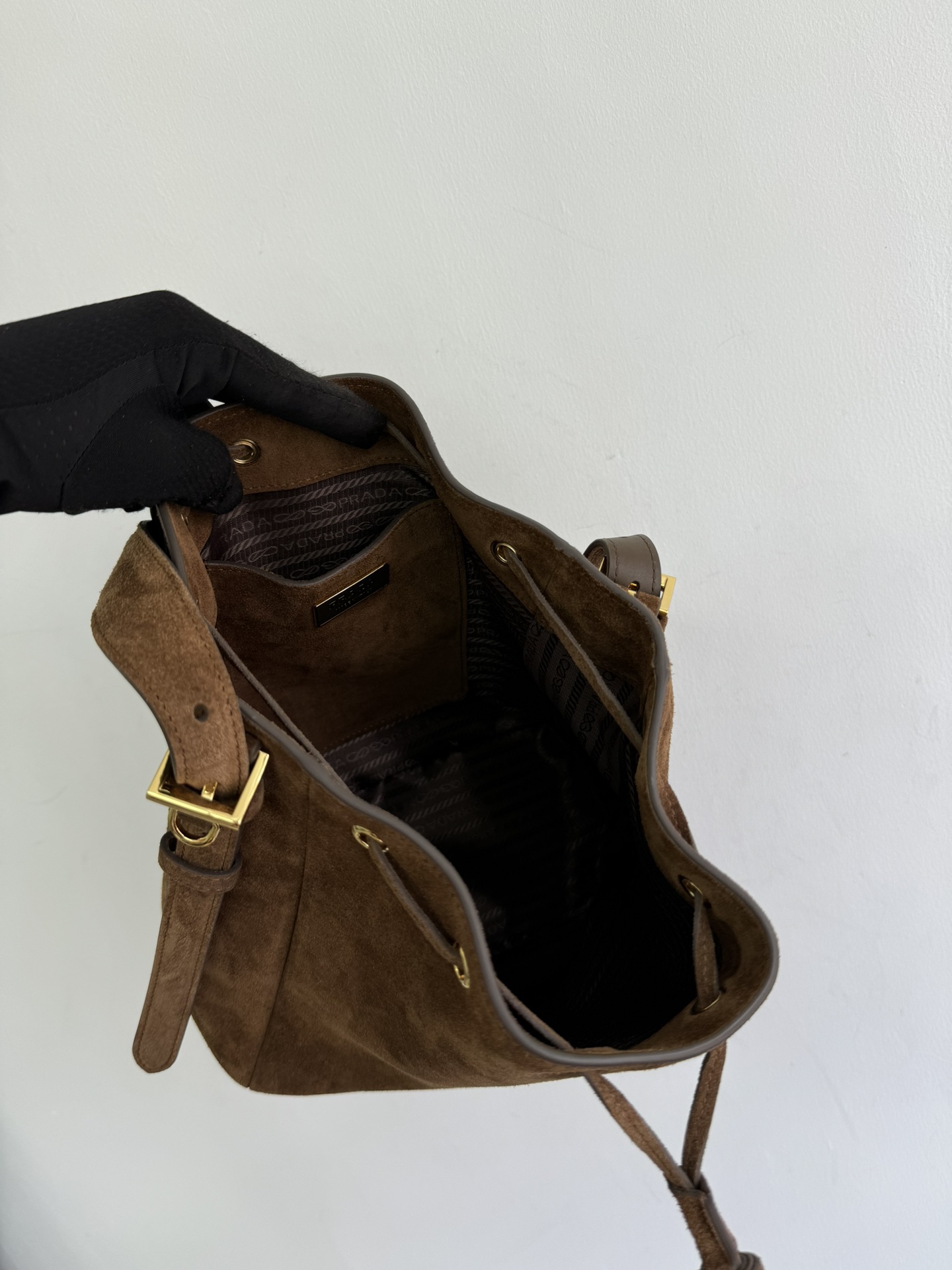 [TOP] PRADA Suede Bucket Bag 24×24cm - Brown