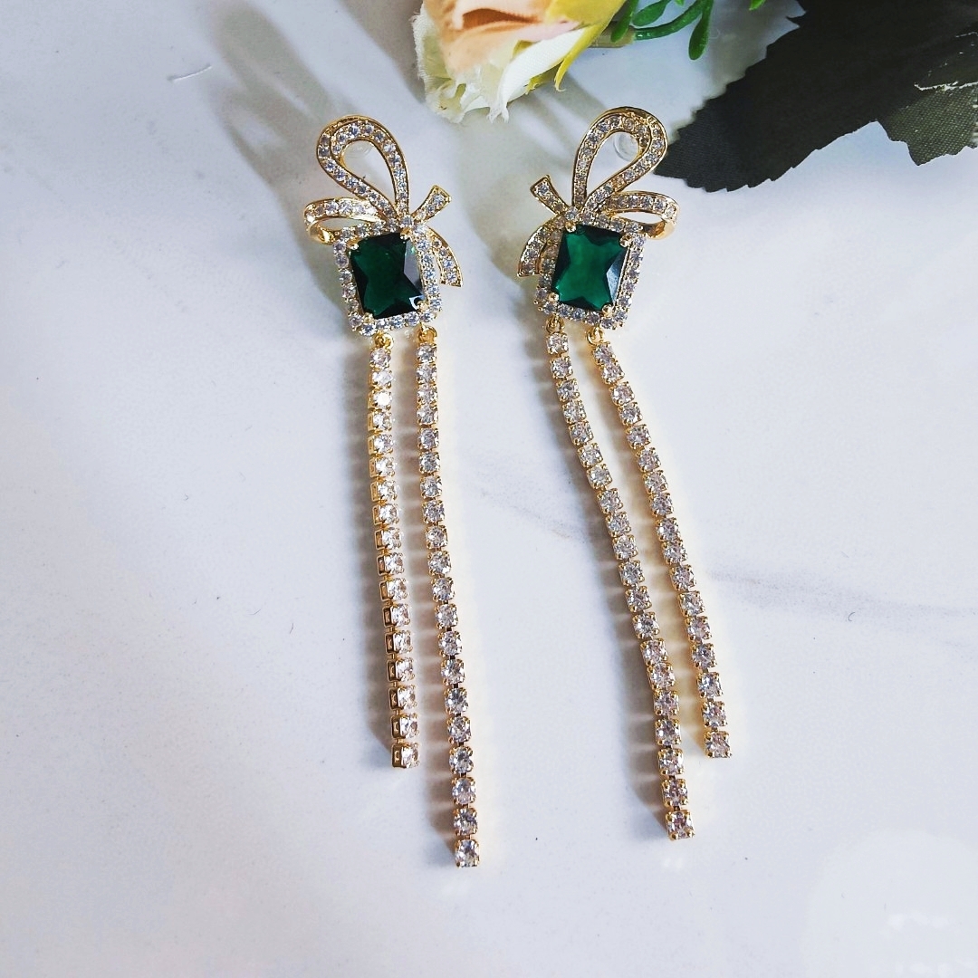 [TOP] BVLGARI Emerald Earrings - Green