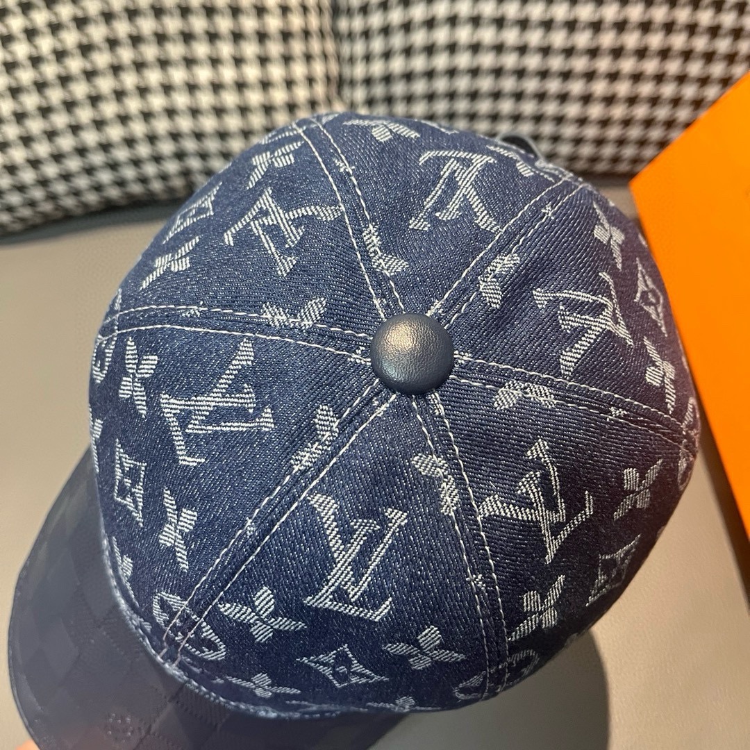 [TOP] Louis Vuitton LV Cowhide Embossed Monogram Baseball Cap - Blue
