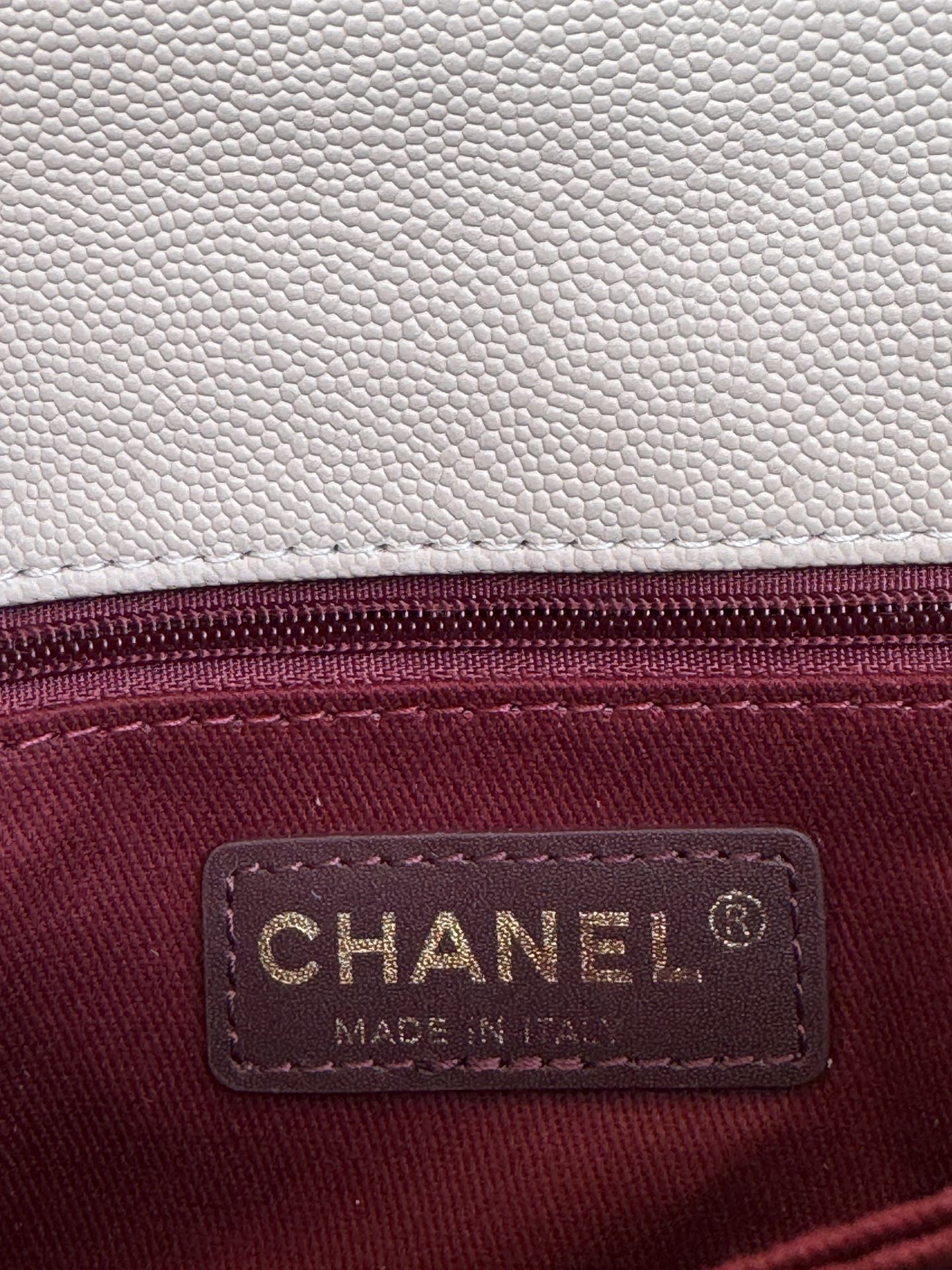 [TOP] Chanel Top Handle Bag 24/28cm- Pink & GHW