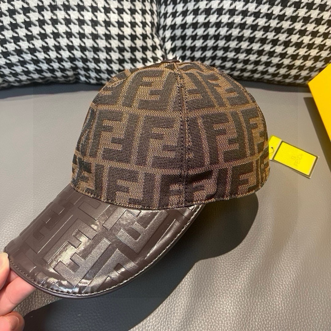 [TOP] FENDI FF Monogram Patchwork Leather Baseball Hat - Brown