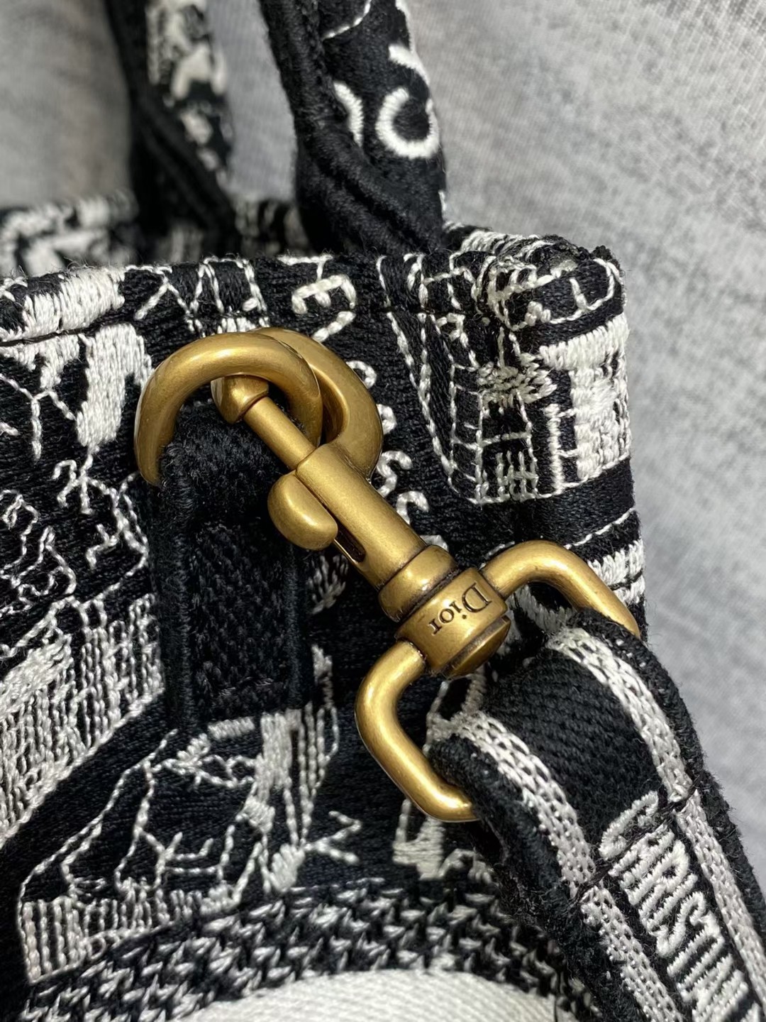 [TOP] Christian Dior Mico Mini Book Tote Bag 13.5X18X5 CM