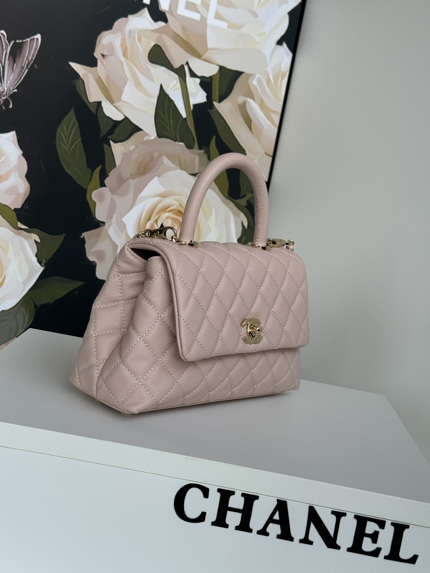 [TOP] Chanel Top Handle Bag 24/28cm- Pink & GHW