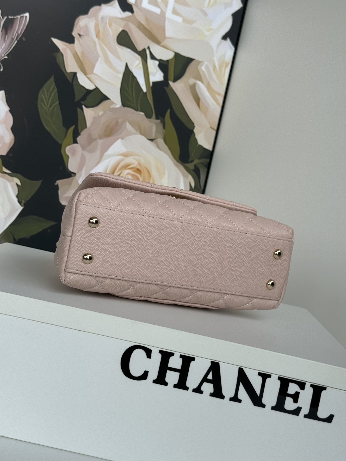 [TOP] Chanel Top Handle Bag 24/28cm- Pink & GHW