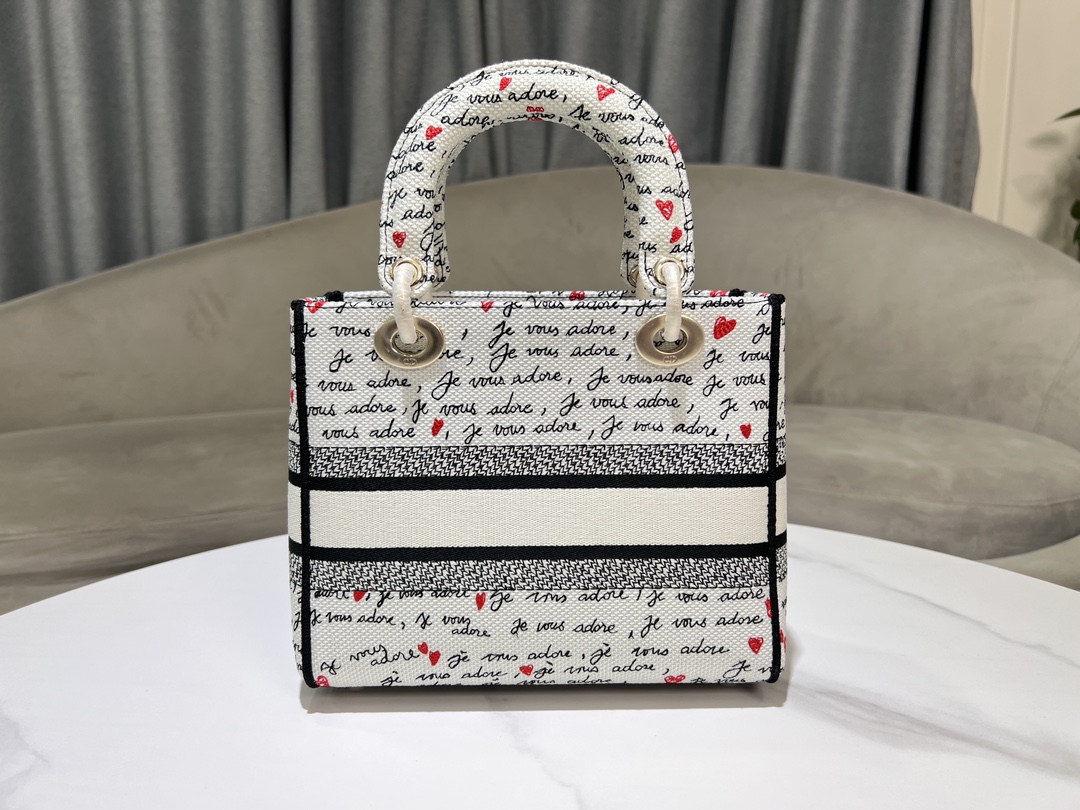 [TOP] Christian Dior Dioramour Lady Dior Bag  24 x 21 x 12 CM