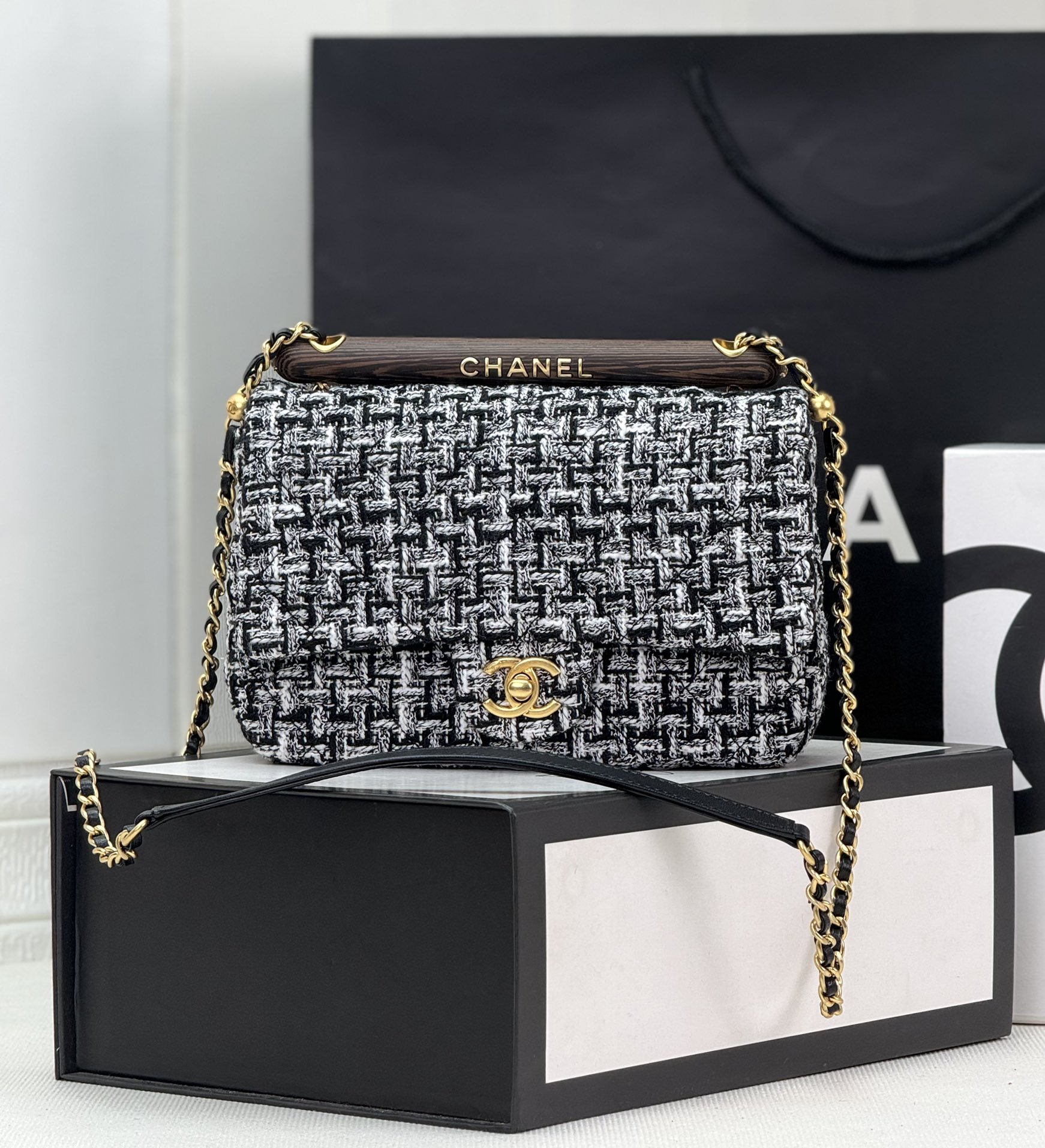 [TOP] CHANEL Classic Flap Bag 12.5×21×6 CM - 3 Colors