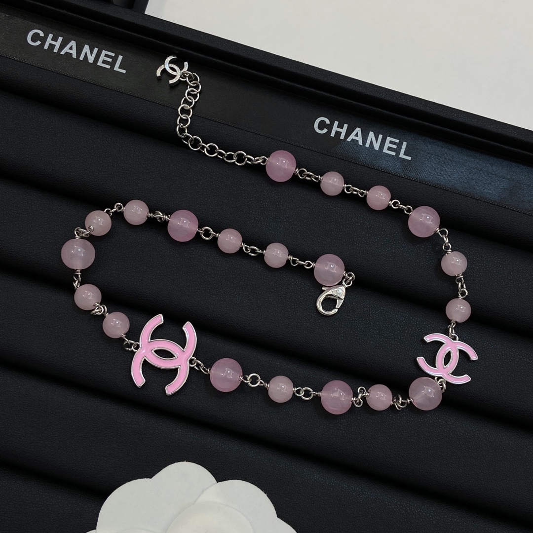 [TOP] CHANEL Pearl Necklace - Pink