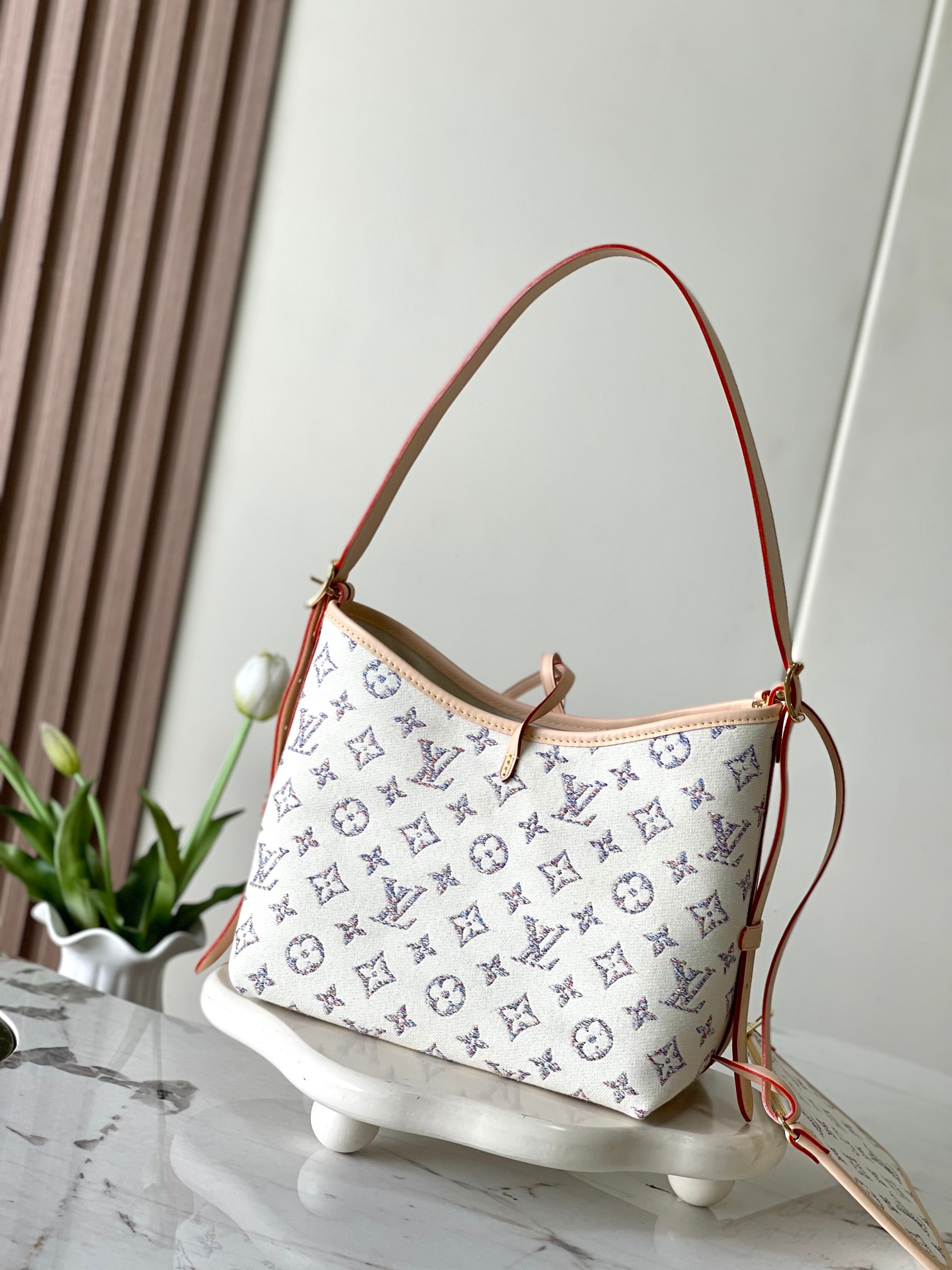 [TOP] Louis Vuitton LV  Carryall  PM Bag 29x24x12cm - White