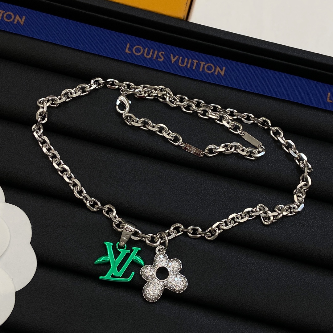 [TOP] Louis Vuitton LV  Necklace - 2 Colour