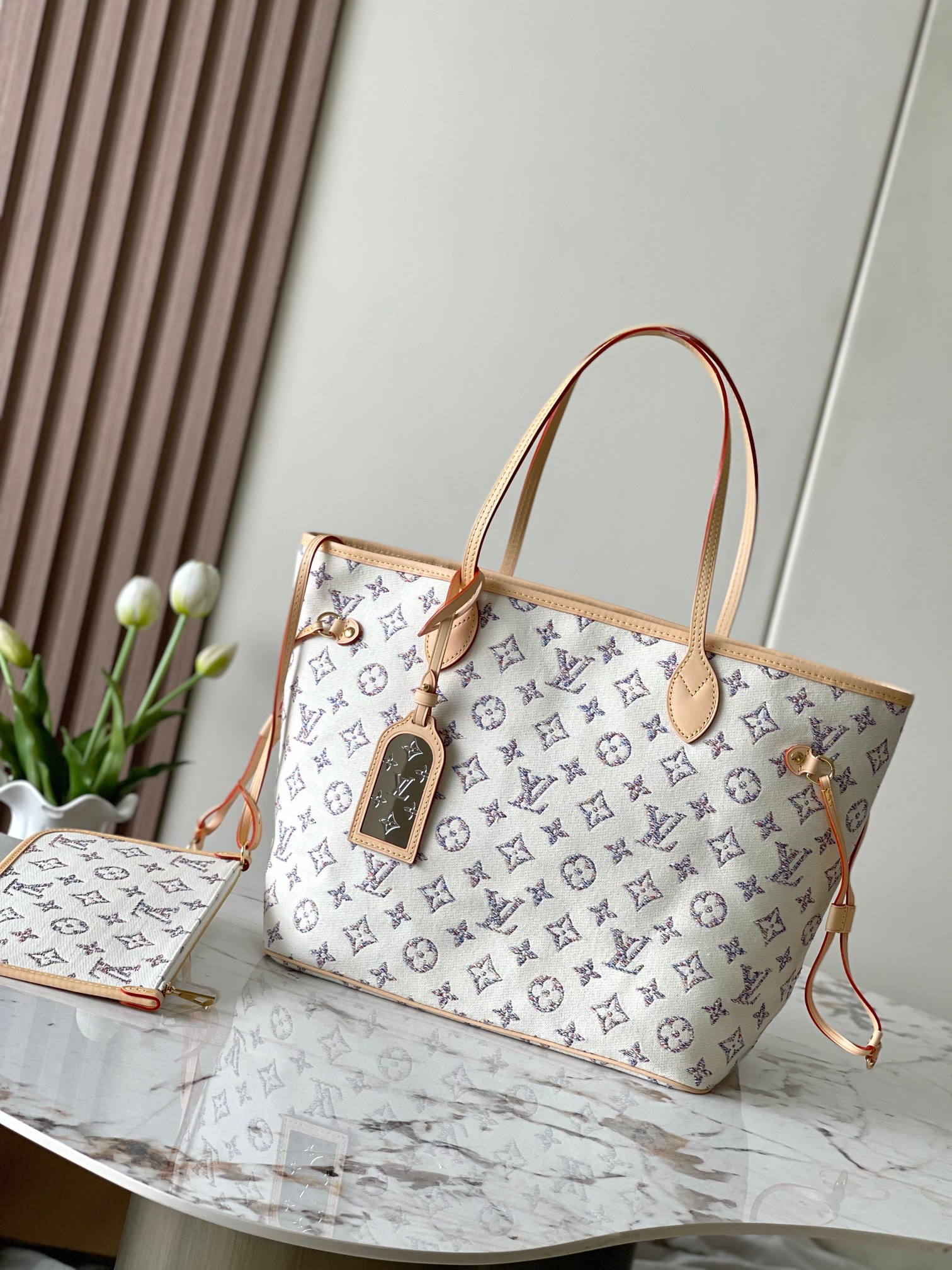 [TOP] Louis Vuitton LV Monogram Blossoms Neverful MM Bag 31x28x14cm - White