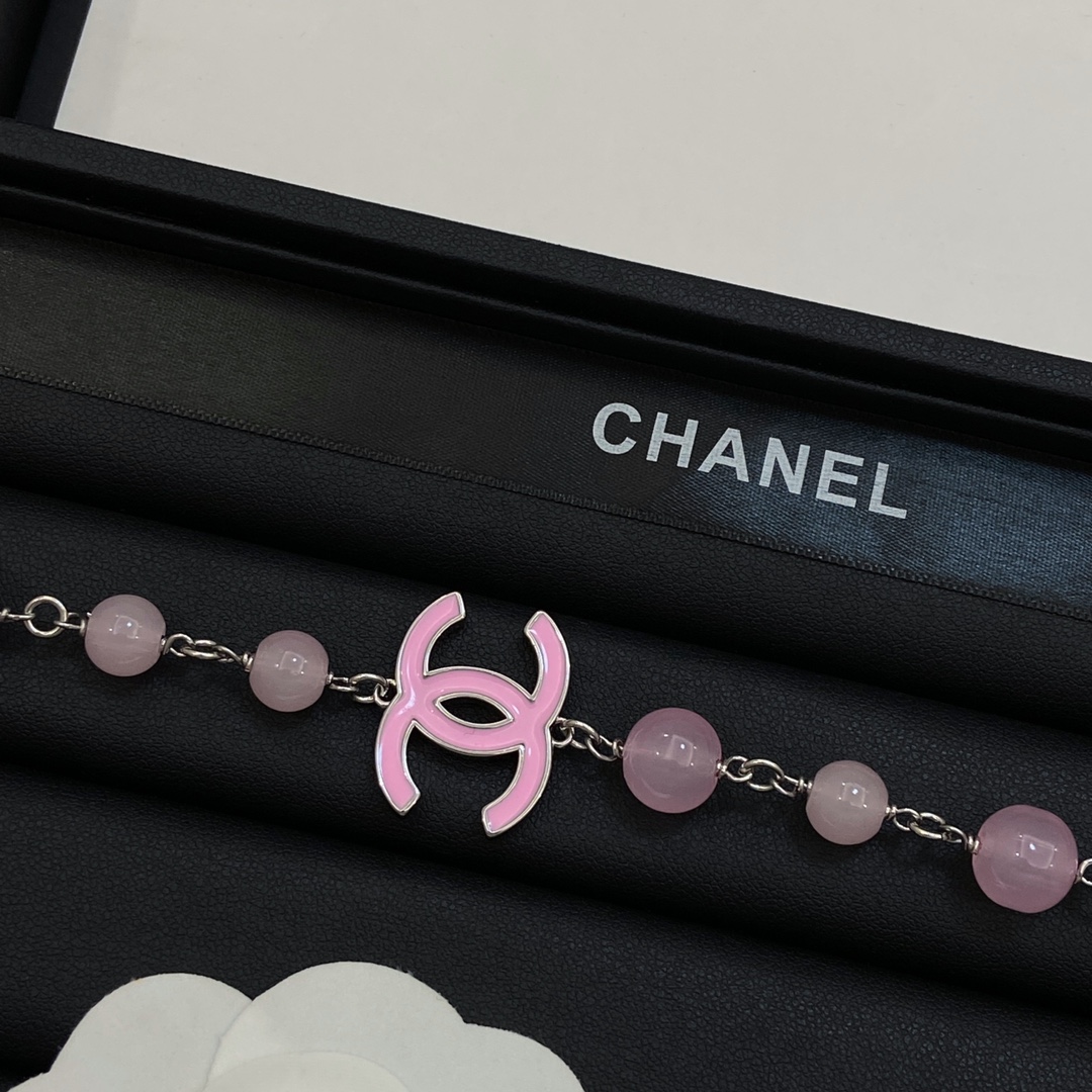 [TOP] CHANEL Pearl Necklace - Pink