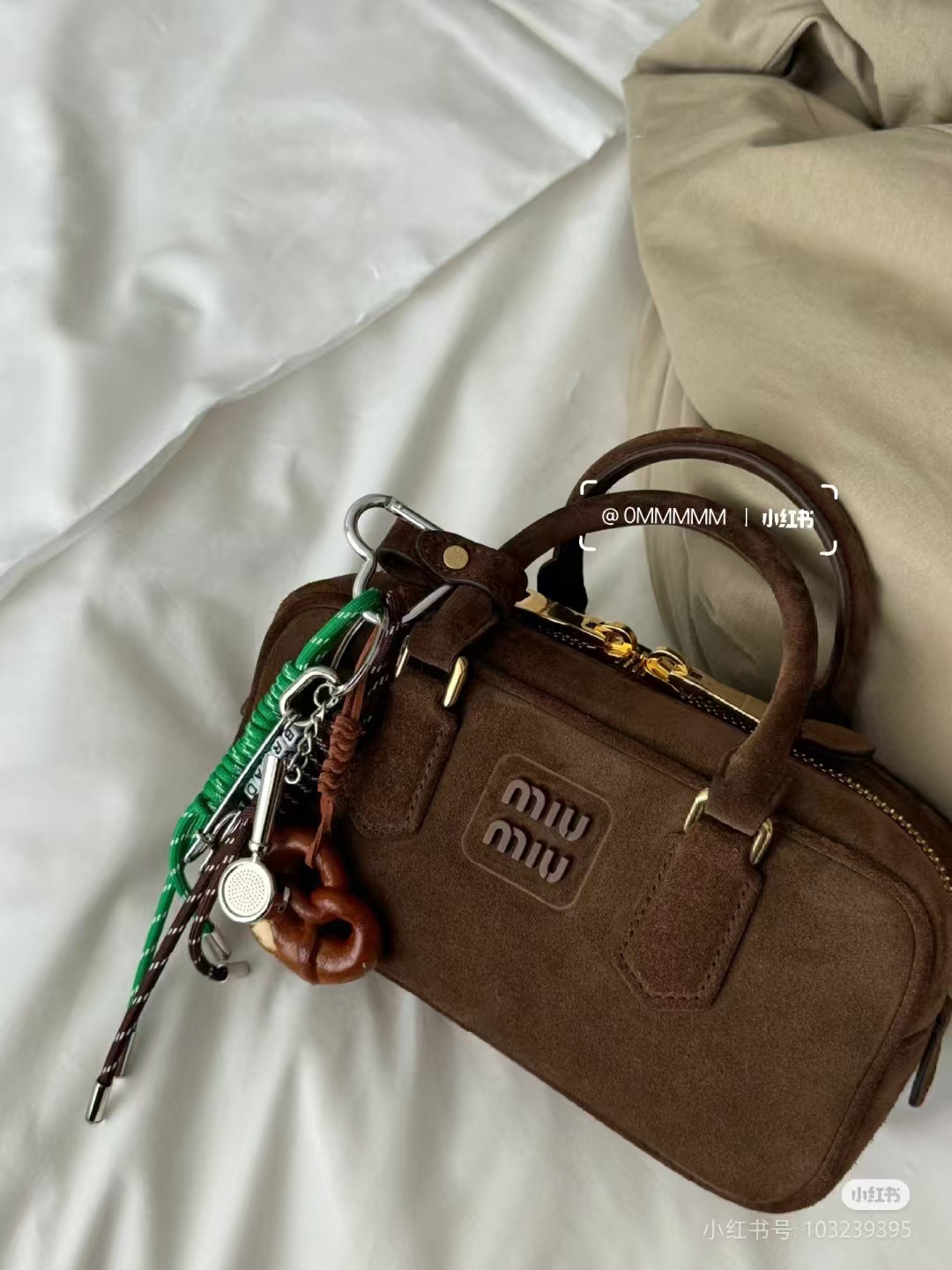 [TOP] Miu Miu Arcadie Suede Top Handle Bag 22x10.5x7.5cm/27x12x9cm - Yellow,  Brown