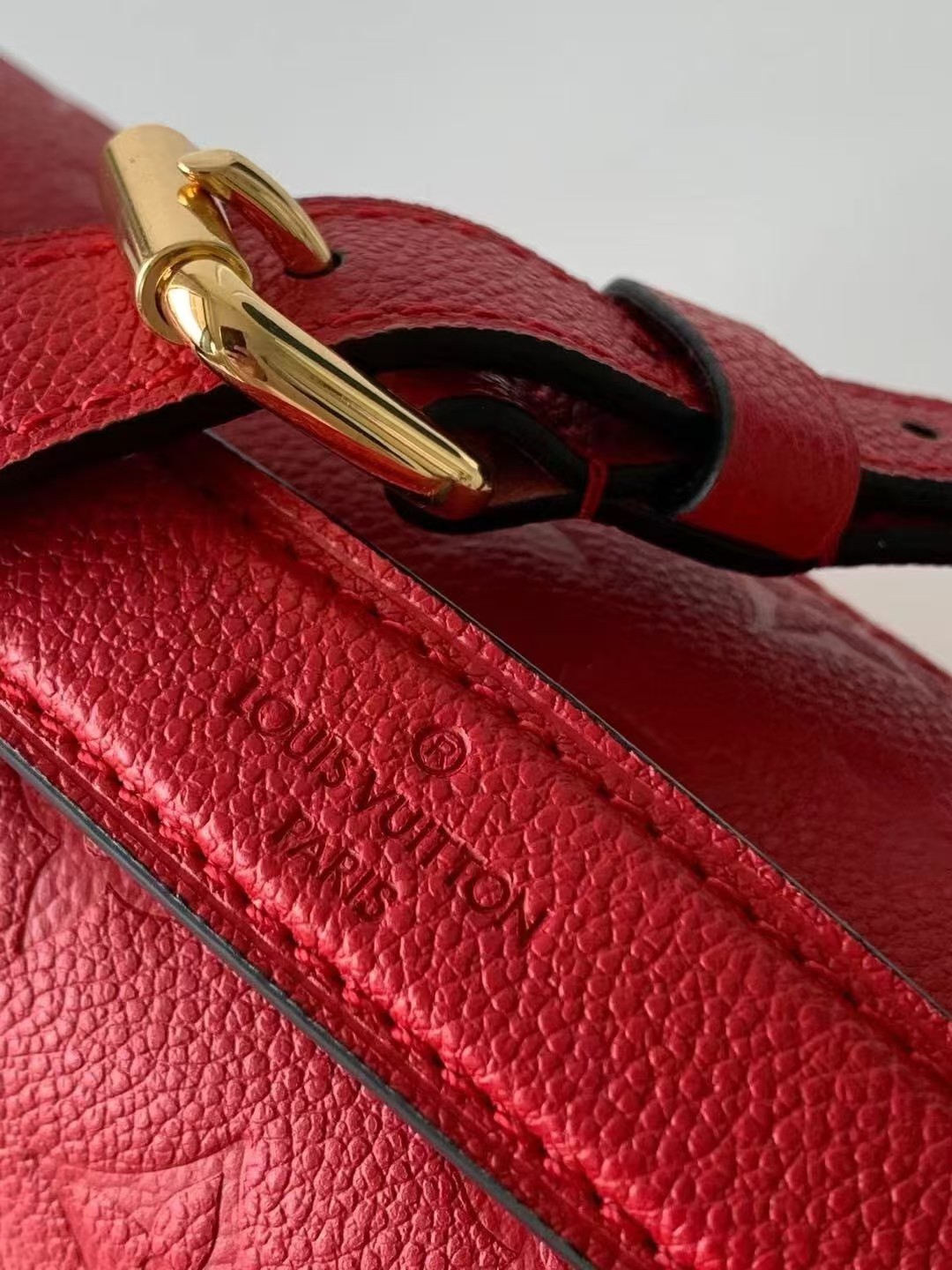 [TOP] Louis Vuitton LV Pochette Metis Bag 25×19×7cm - Red