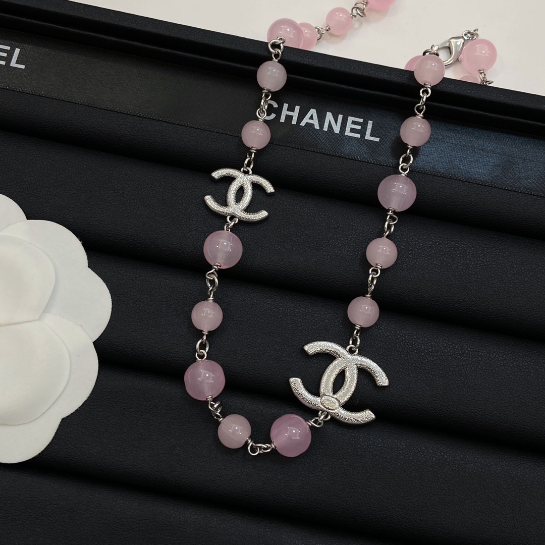 [TOP] CHANEL Pearl Necklace - Pink