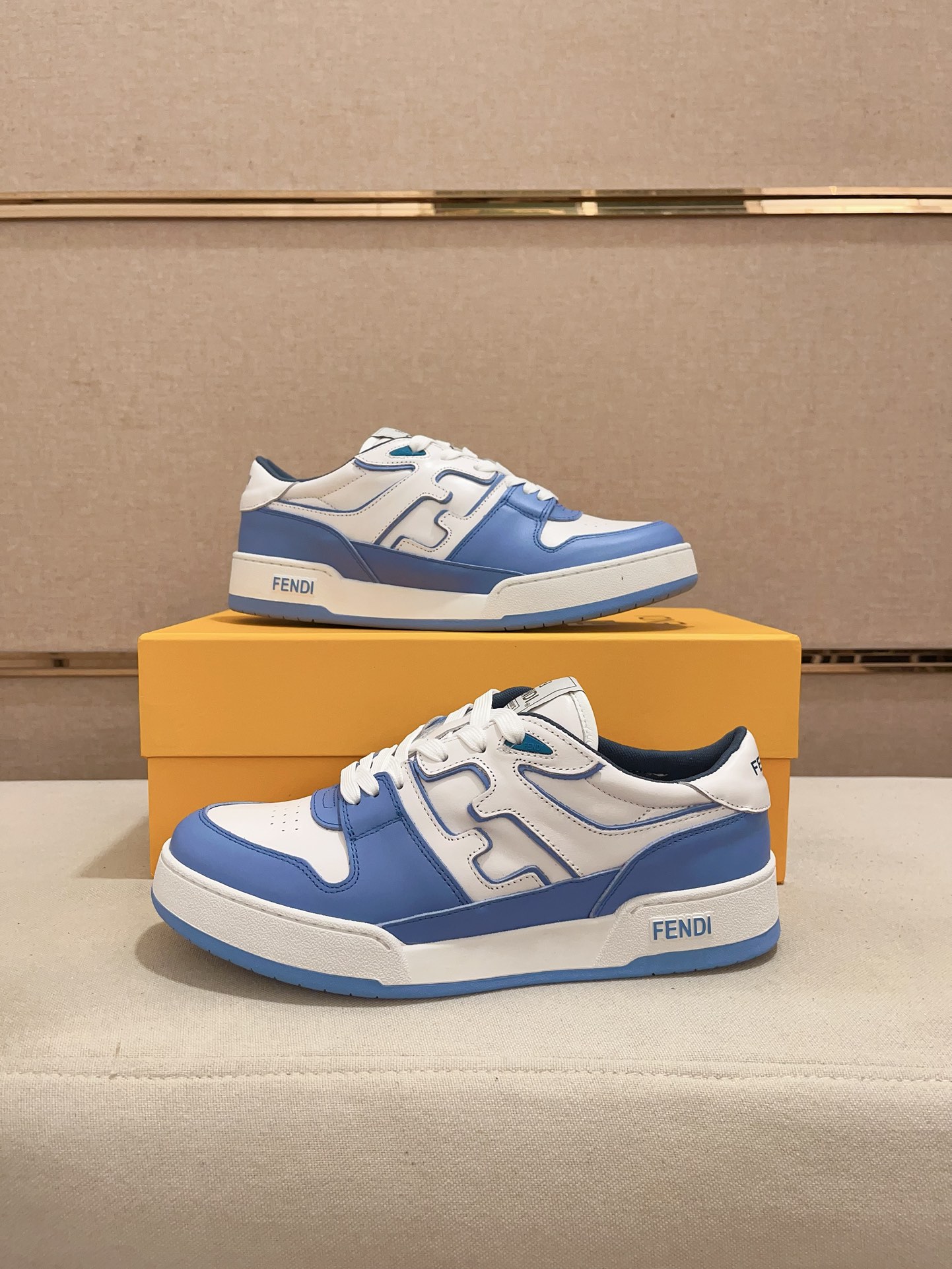 [TOP] FENDI Men's Shoes - Two Colors