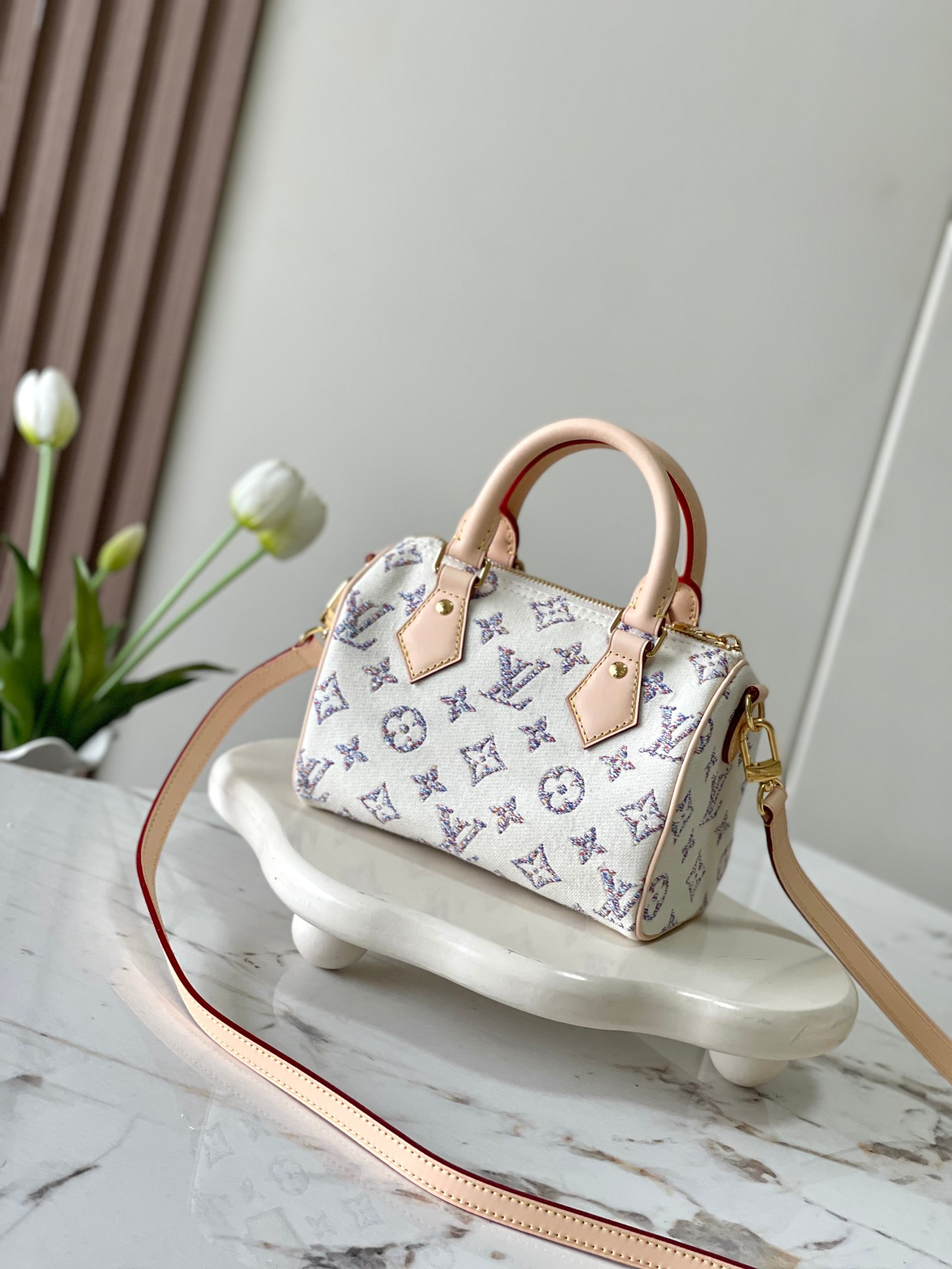 [TOP] Louis Vuitton LV Speedy Bandoulière 20  Bag 20.5 x 13.5 x 12 cm - White