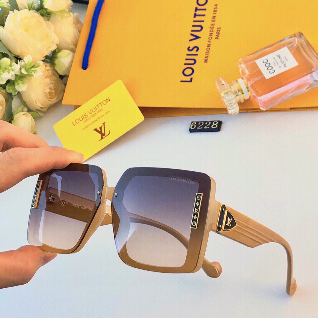 [TOP] Louis Vuitton LV Sunglasses - 3 Colors