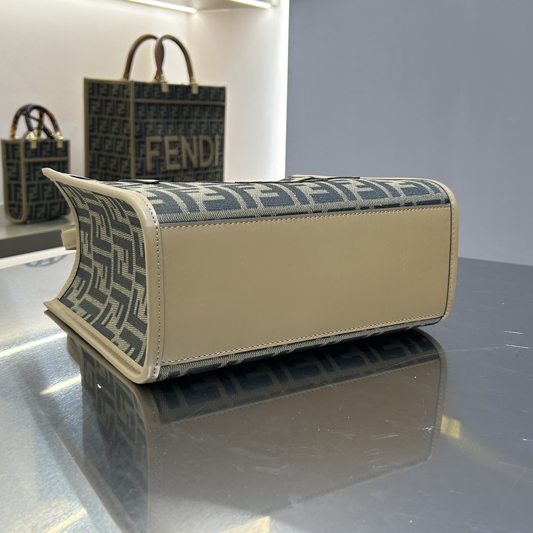 [TOP] FENDI Sunshine Tote Bag Small 22.5×25.5×12cm - Brown