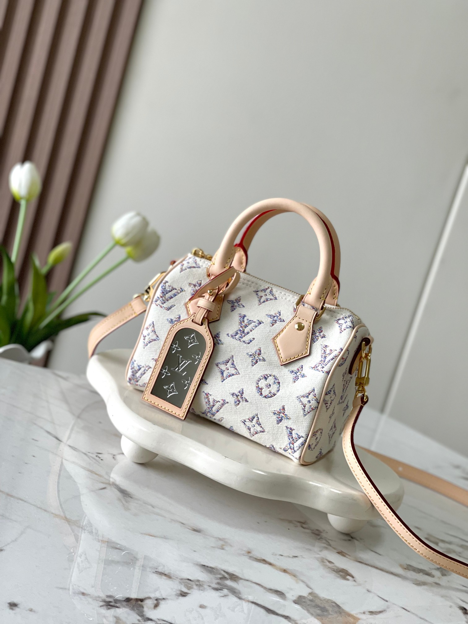 [TOP] Louis Vuitton LV Speedy Bandoulière 20  Bag 20.5 x 13.5 x 12 cm - White