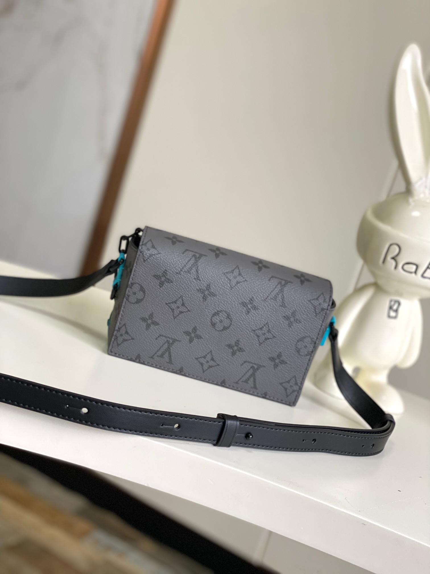 [TOP] Louis Vuitton LV Steamer Wearable Wallet 18 x 11 x 6.5 cm-Black