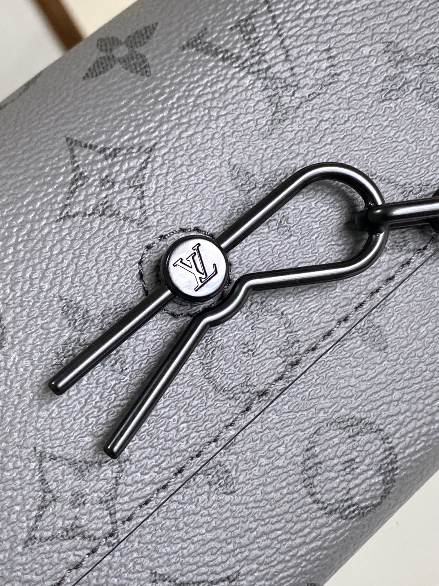 [TOP] Louis Vuitton LV Steamer Wearable Wallet 18 x 11 x 6.5 cm-Black